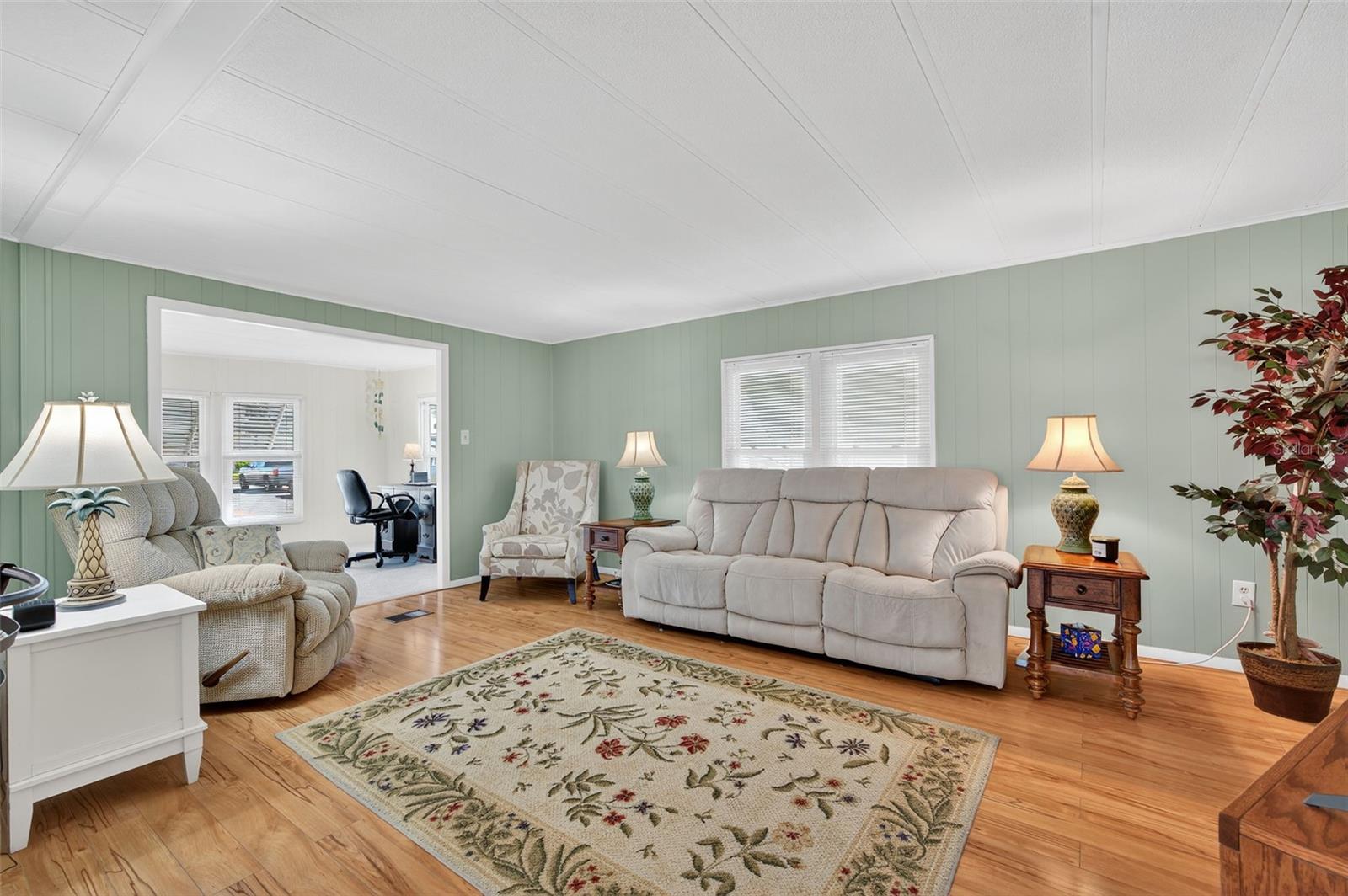 Image 15 of 60 For 3317 Chatford Drive