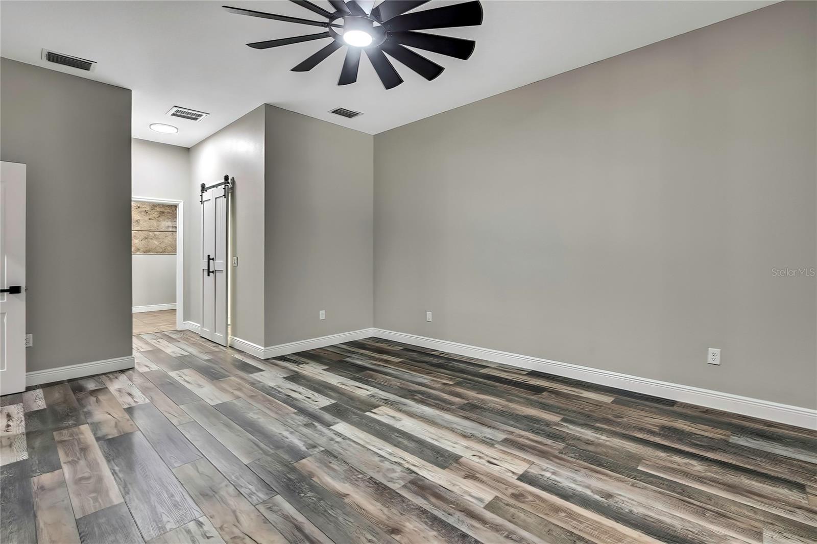 Image 19 of 58 For 27338 Elkwood Circle