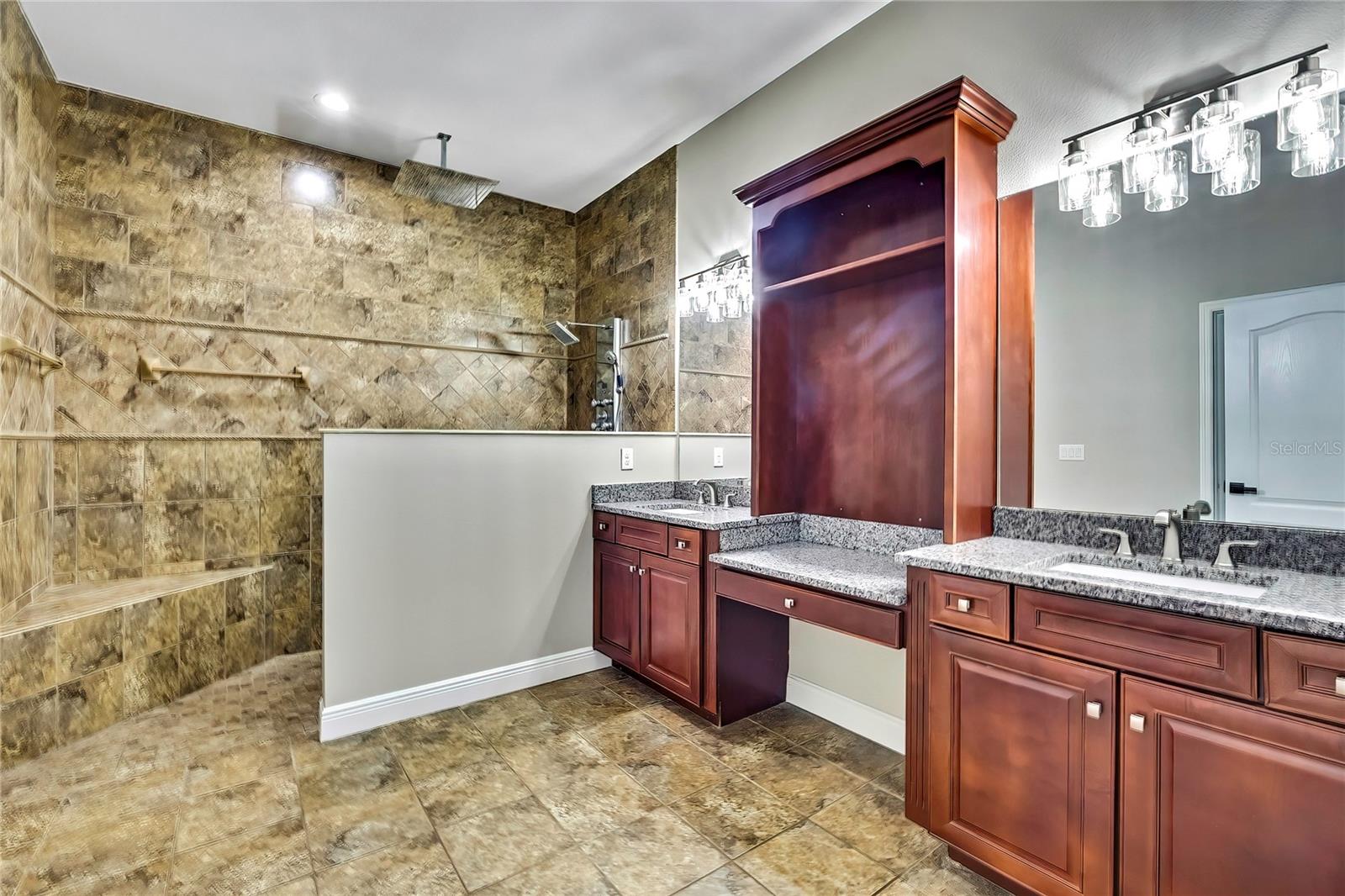 Image 21 of 58 For 27338 Elkwood Circle