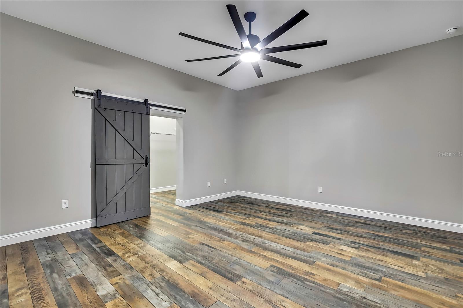 Image 27 of 58 For 27338 Elkwood Circle