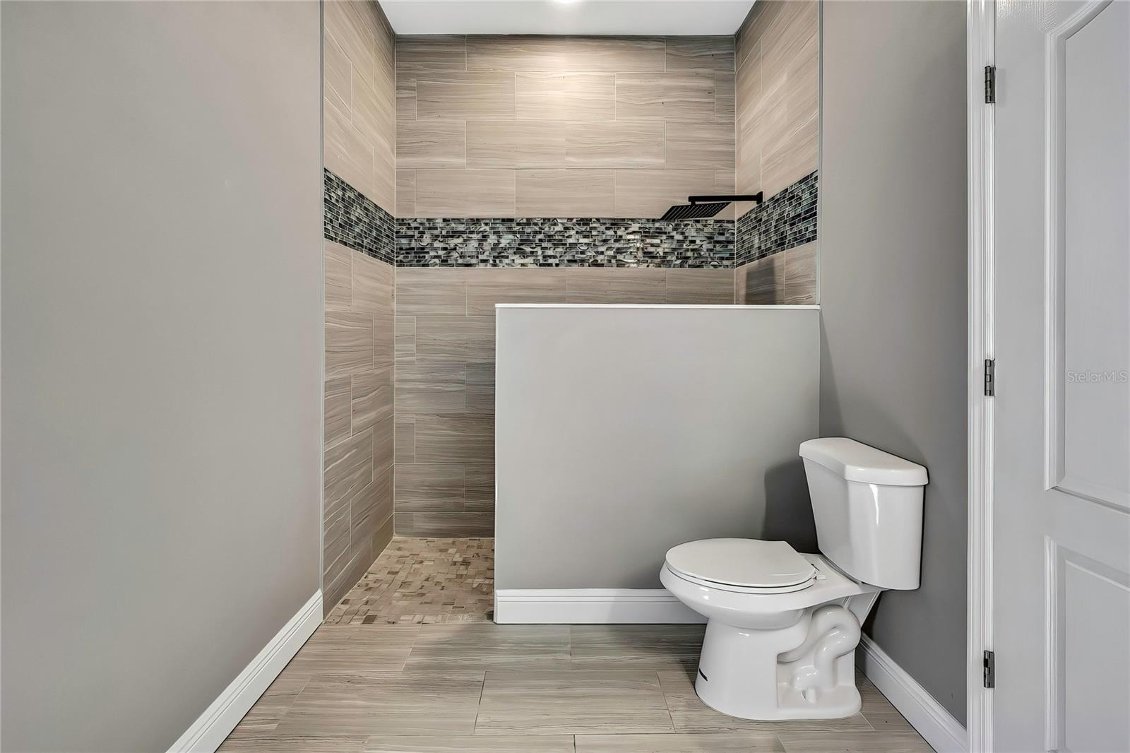 Image 30 of 58 For 27338 Elkwood Circle