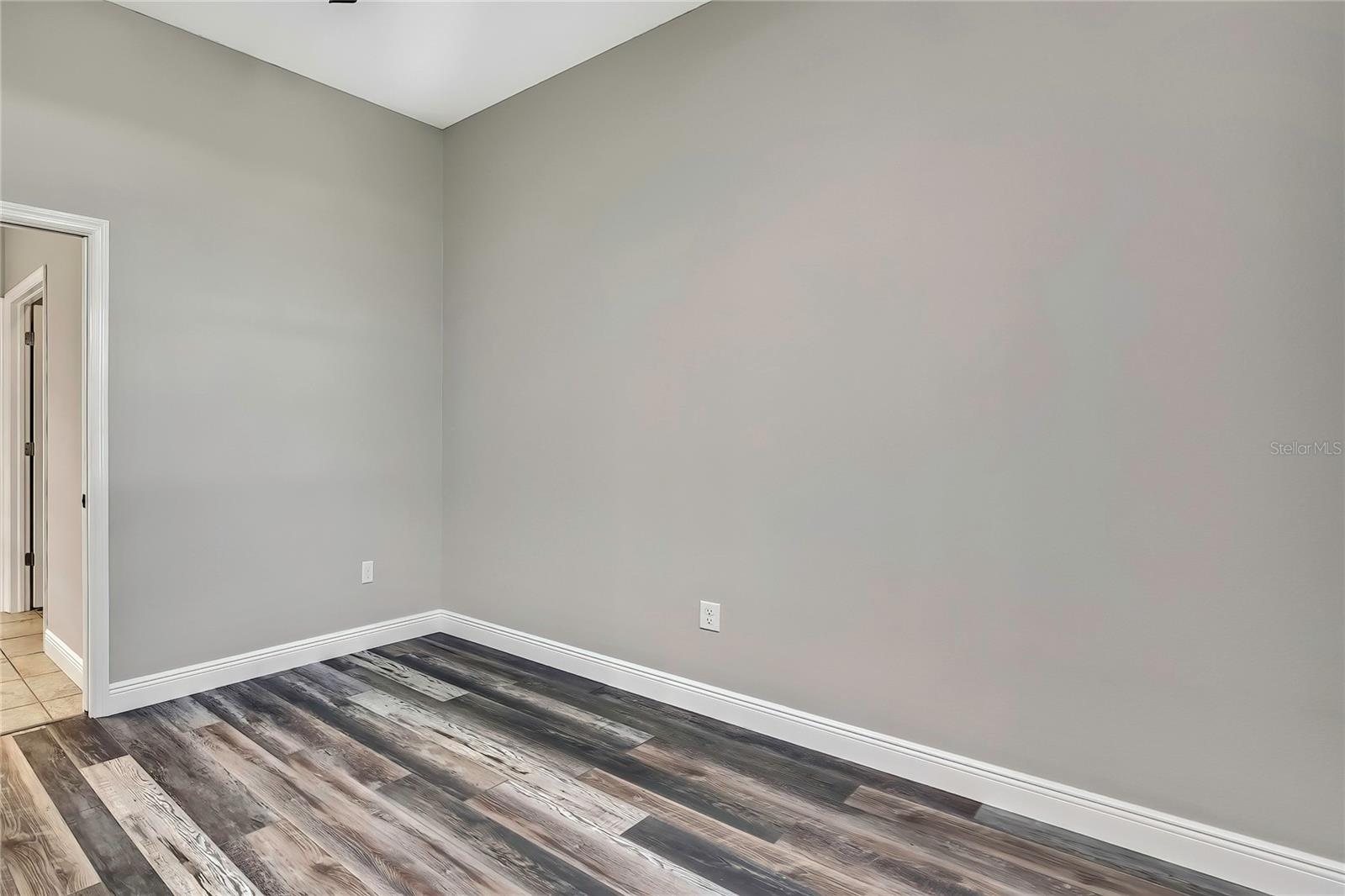 Image 33 of 58 For 27338 Elkwood Circle