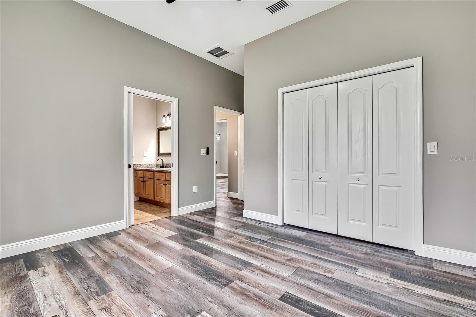 Image 40 of 58 For 27338 Elkwood Circle