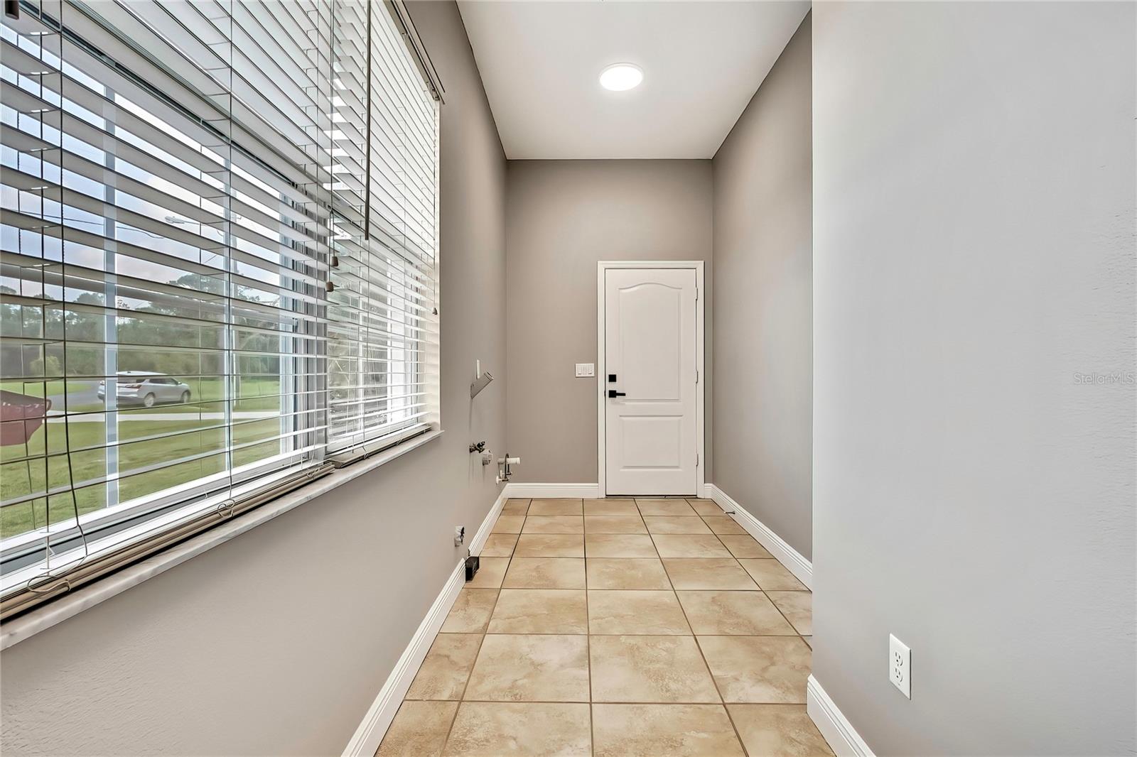 Image 41 of 58 For 27338 Elkwood Circle