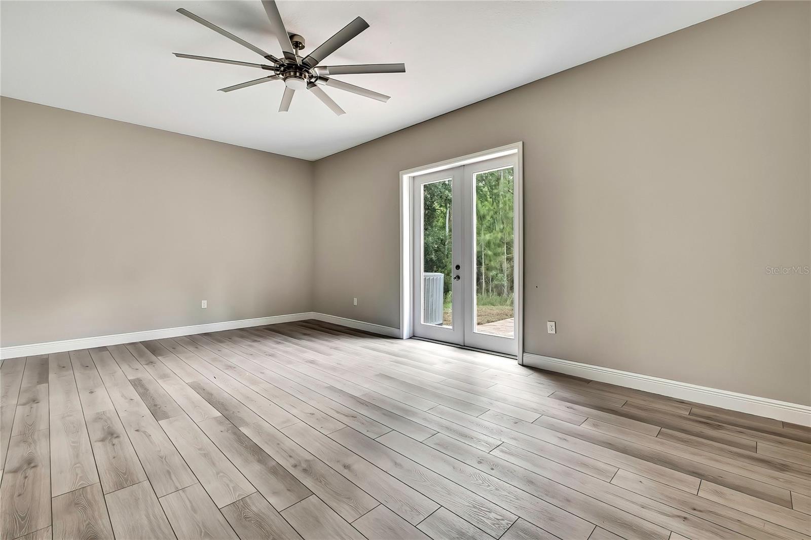 Image 44 of 58 For 27338 Elkwood Circle