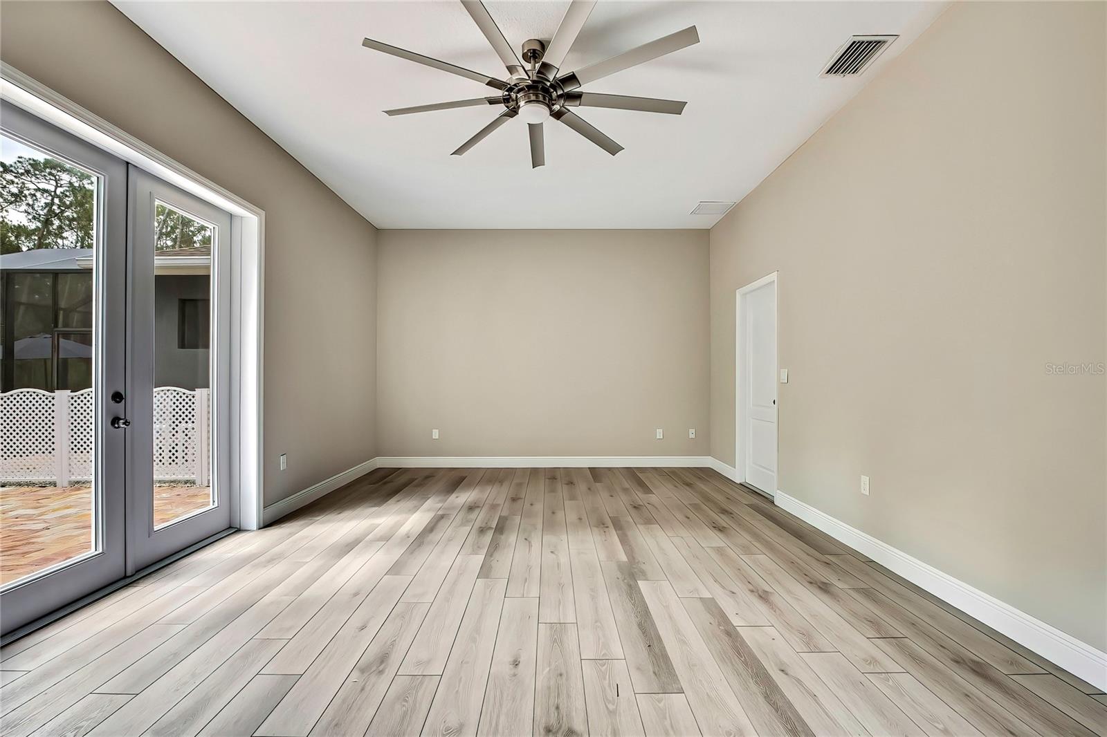 Image 47 of 58 For 27338 Elkwood Circle