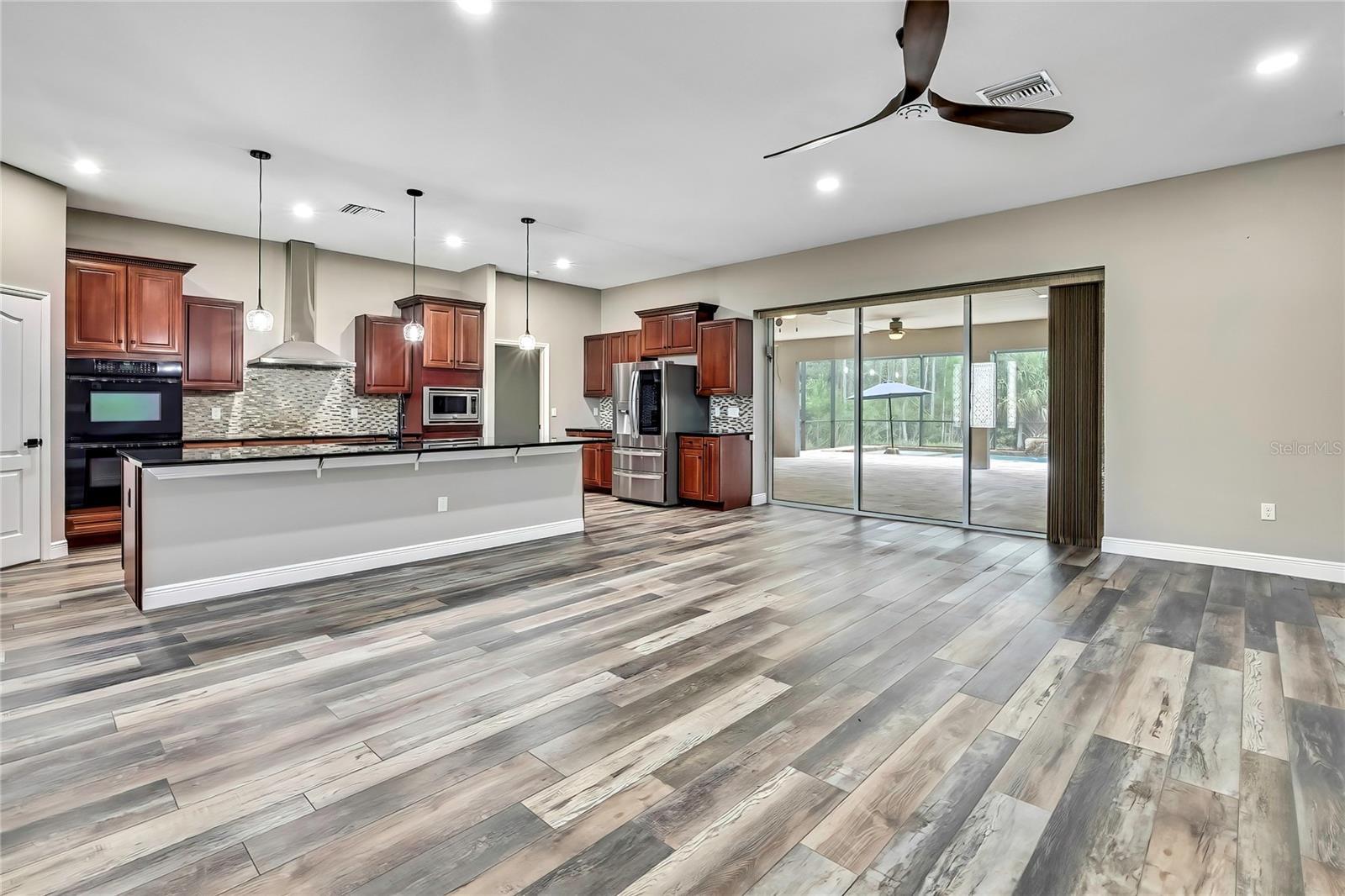 Image 7 of 58 For 27338 Elkwood Circle