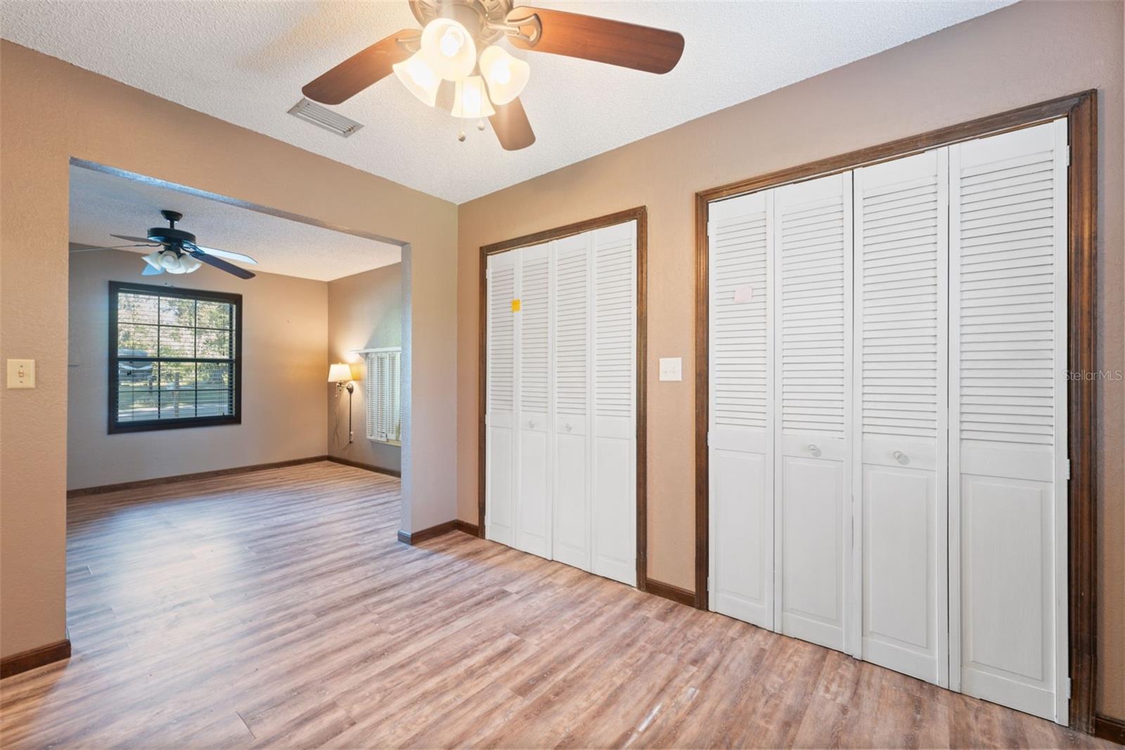 Image 15 of 38 For 811 Moonlight Lane Lane