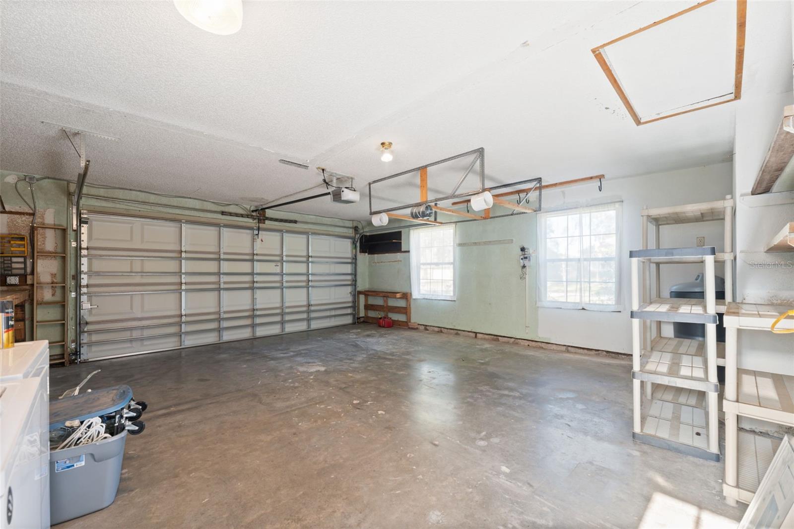 Image 30 of 38 For 811 Moonlight Lane Lane