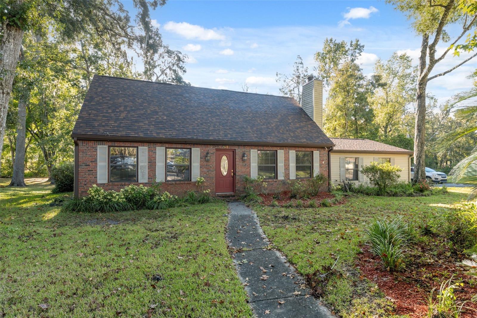 Image 6 of 38 For 811 Moonlight Lane Lane