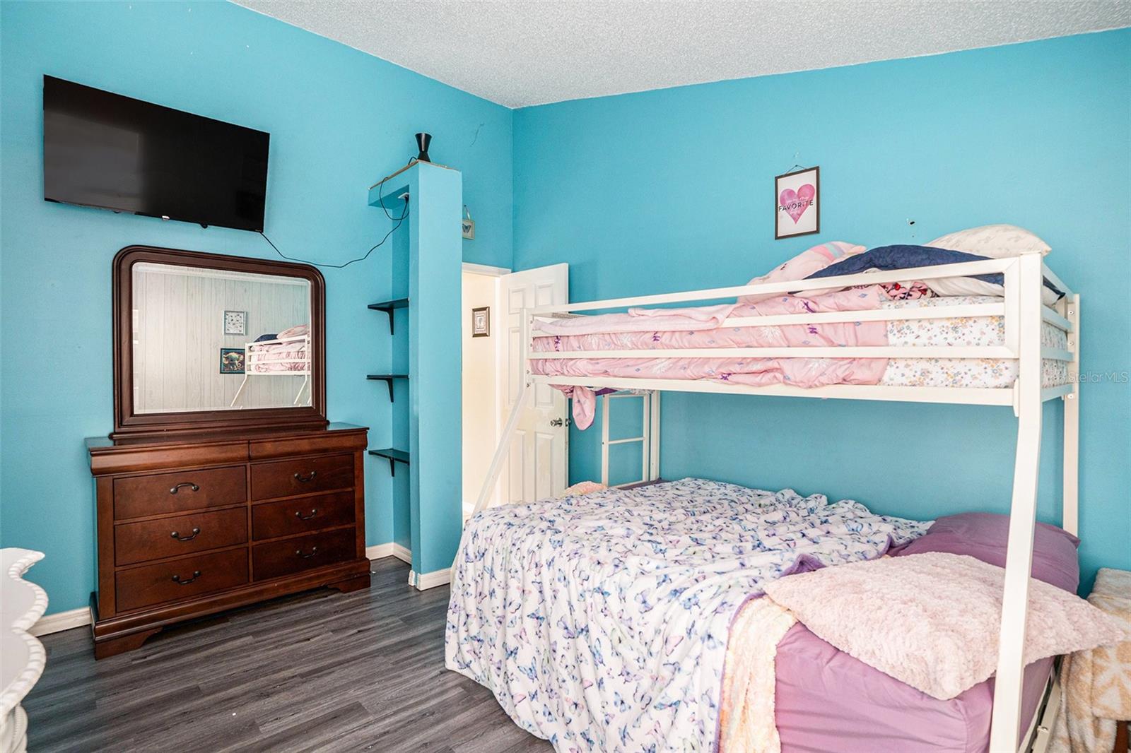 Image 20 of 30 For 2070 Sarah Louise Drive