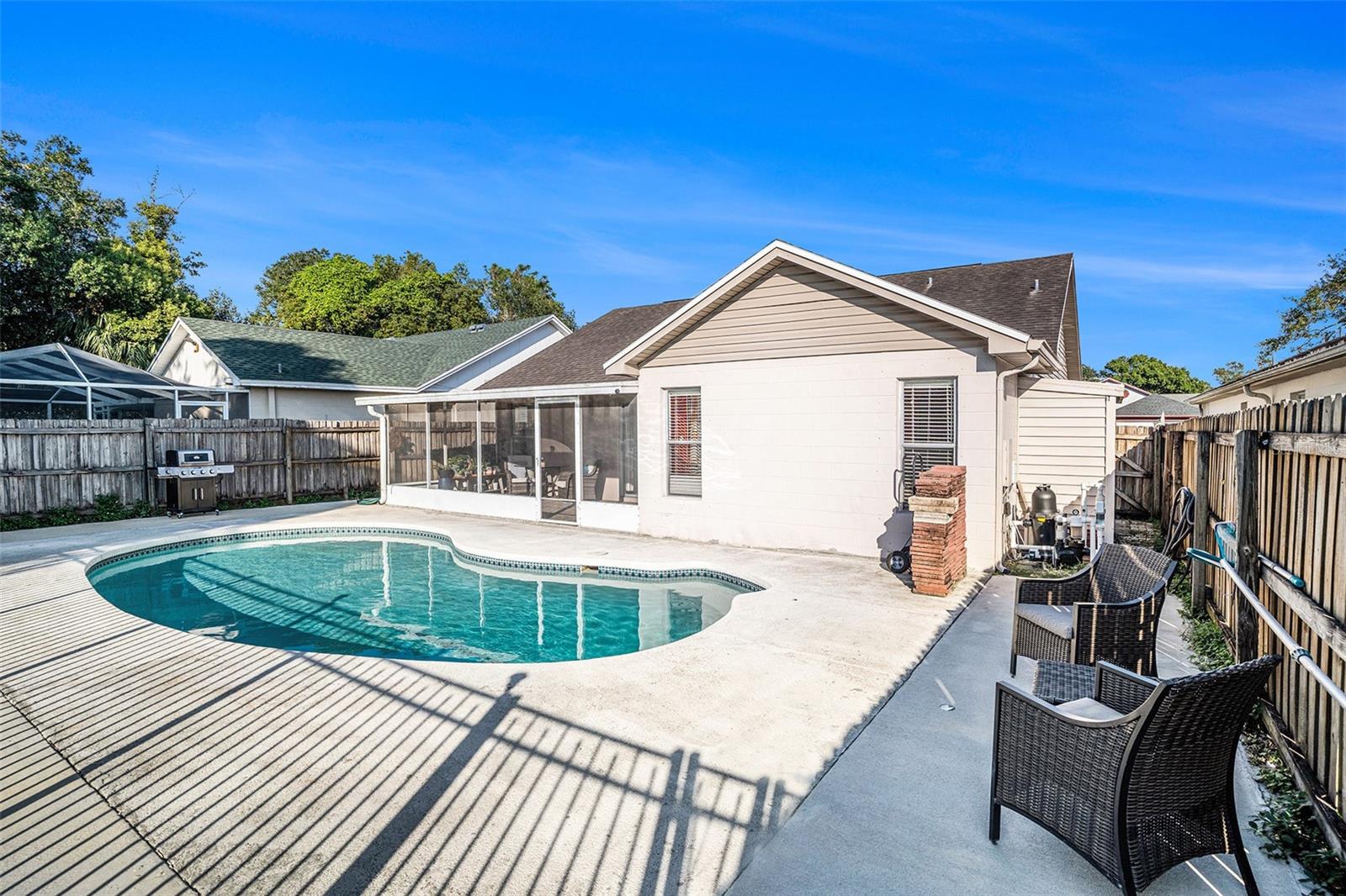 Image 24 of 30 For 2070 Sarah Louise Drive