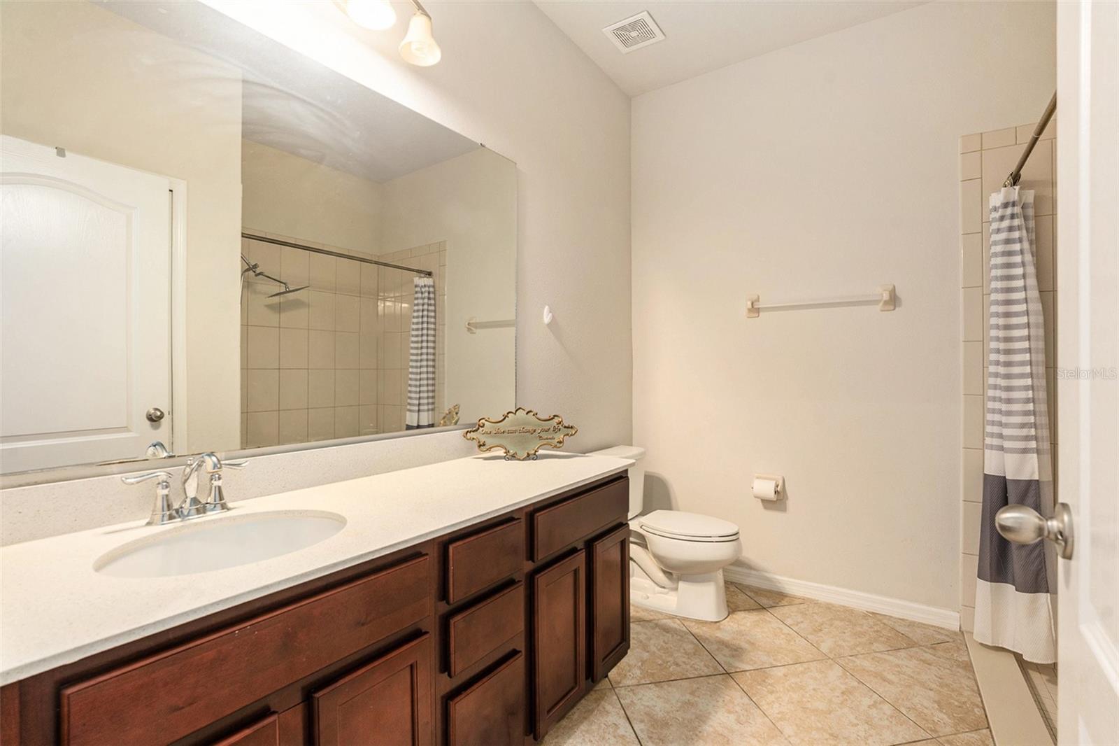 Image 20 of 29 For 12250 Blue Pacific Drive