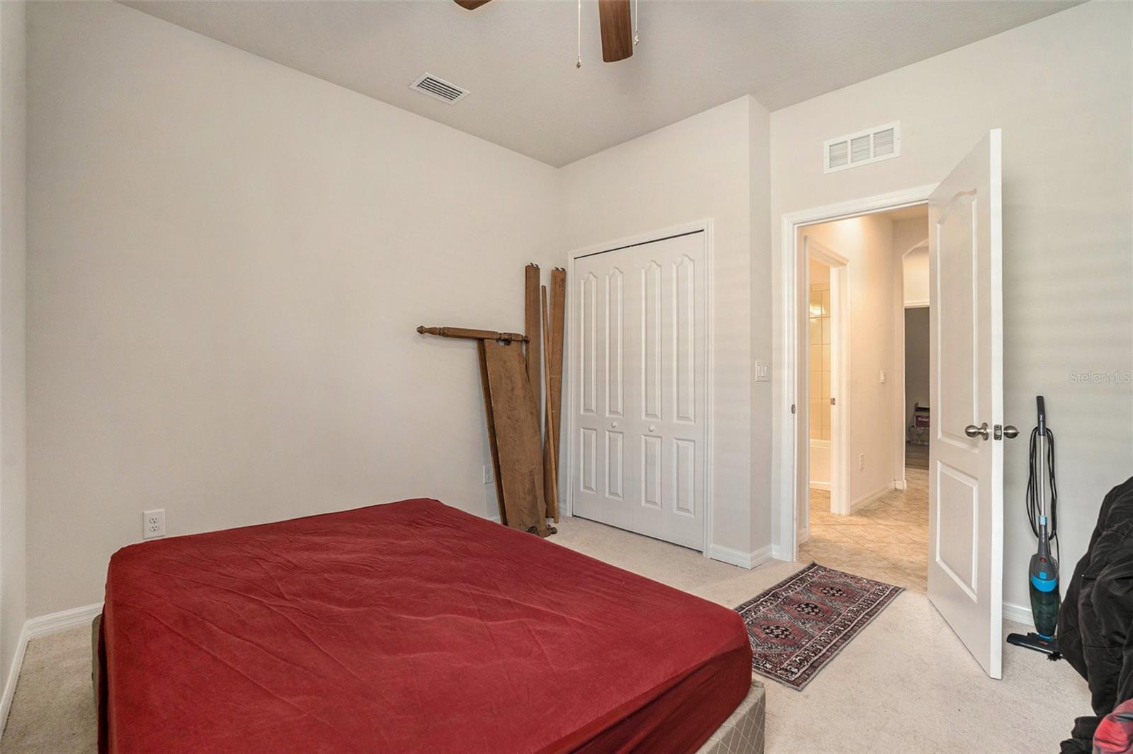 Image 22 of 29 For 12250 Blue Pacific Drive