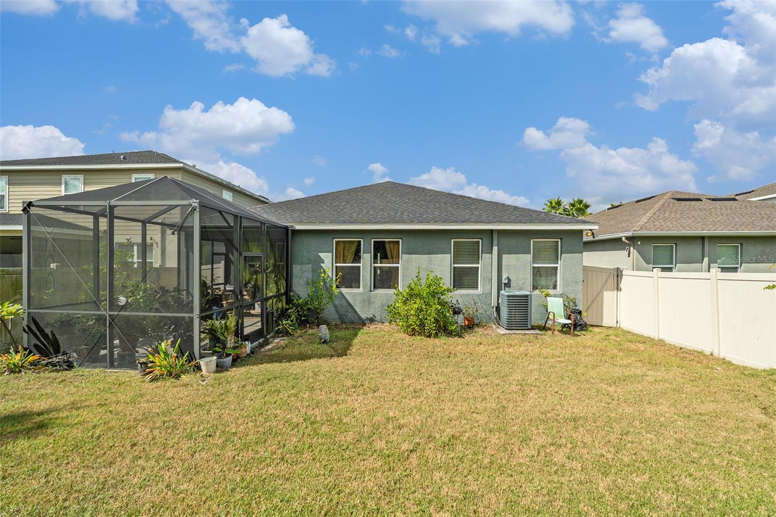 Image 27 of 29 For 12250 Blue Pacific Drive