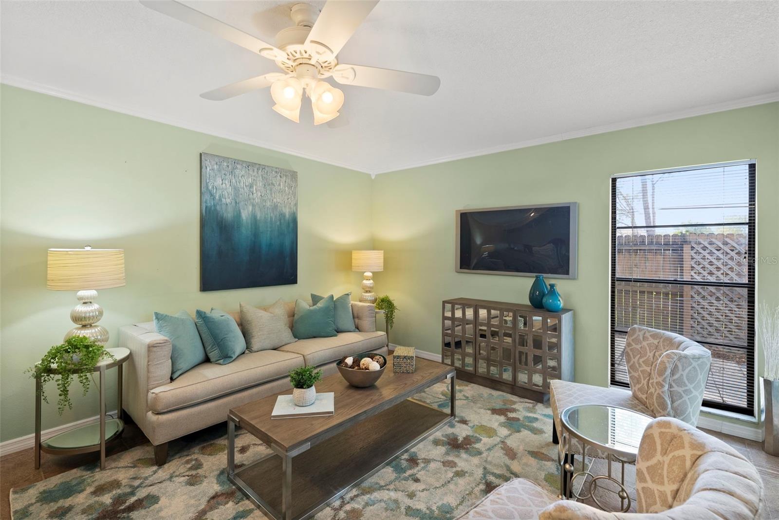 Image 3 of 59 For 10703 Meadowglen Lane