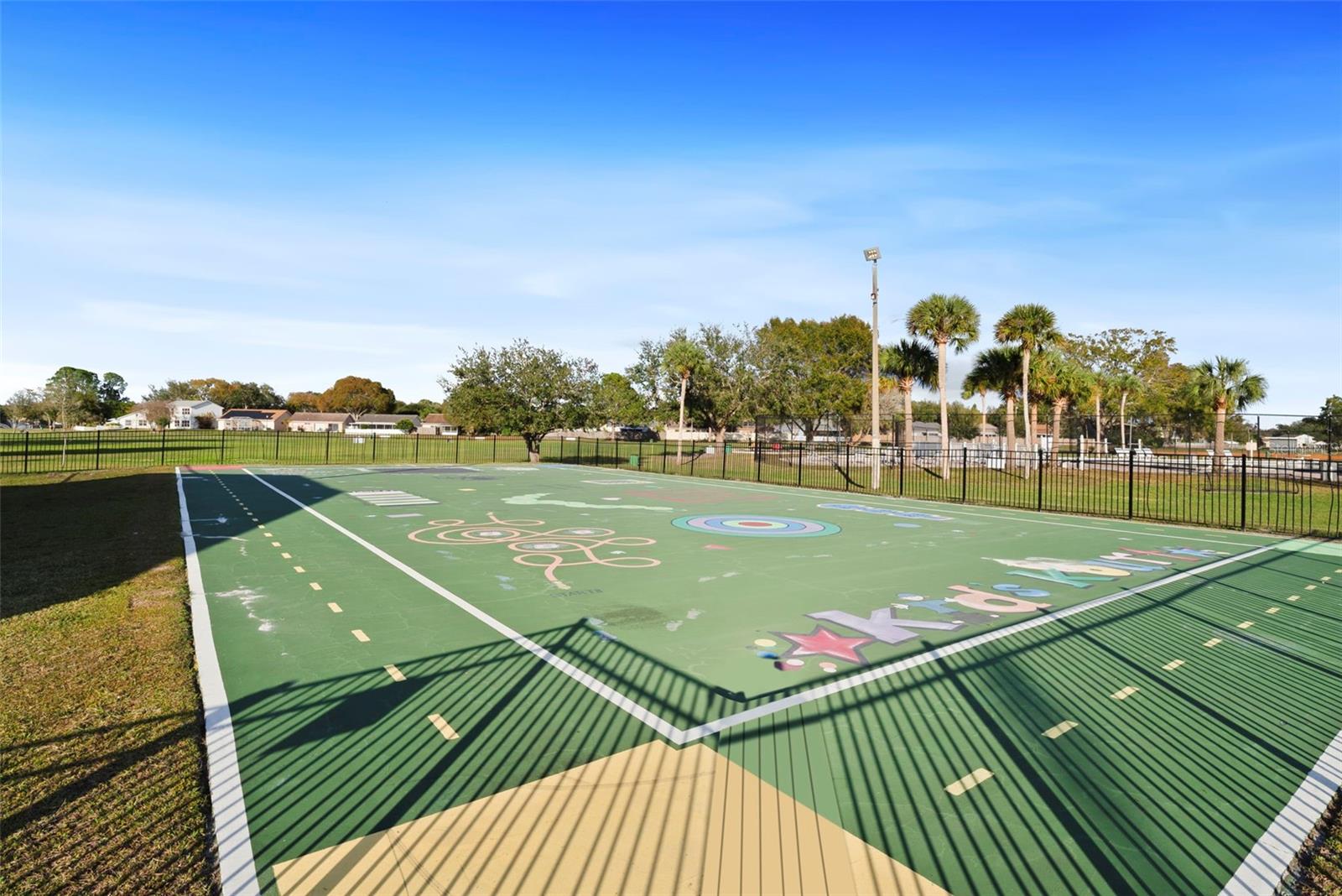 Image 47 of 59 For 10703 Meadowglen Lane