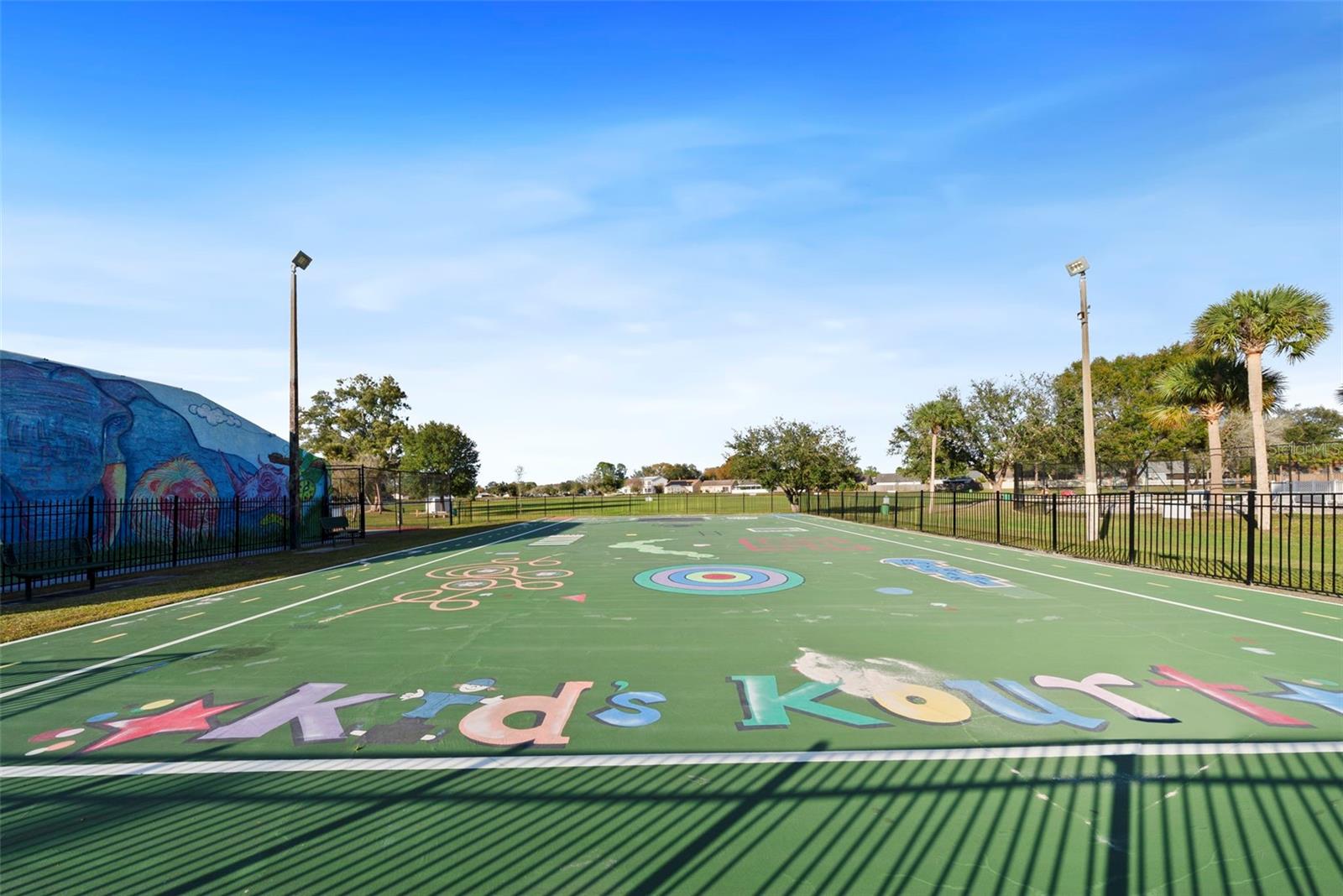 Image 48 of 59 For 10703 Meadowglen Lane