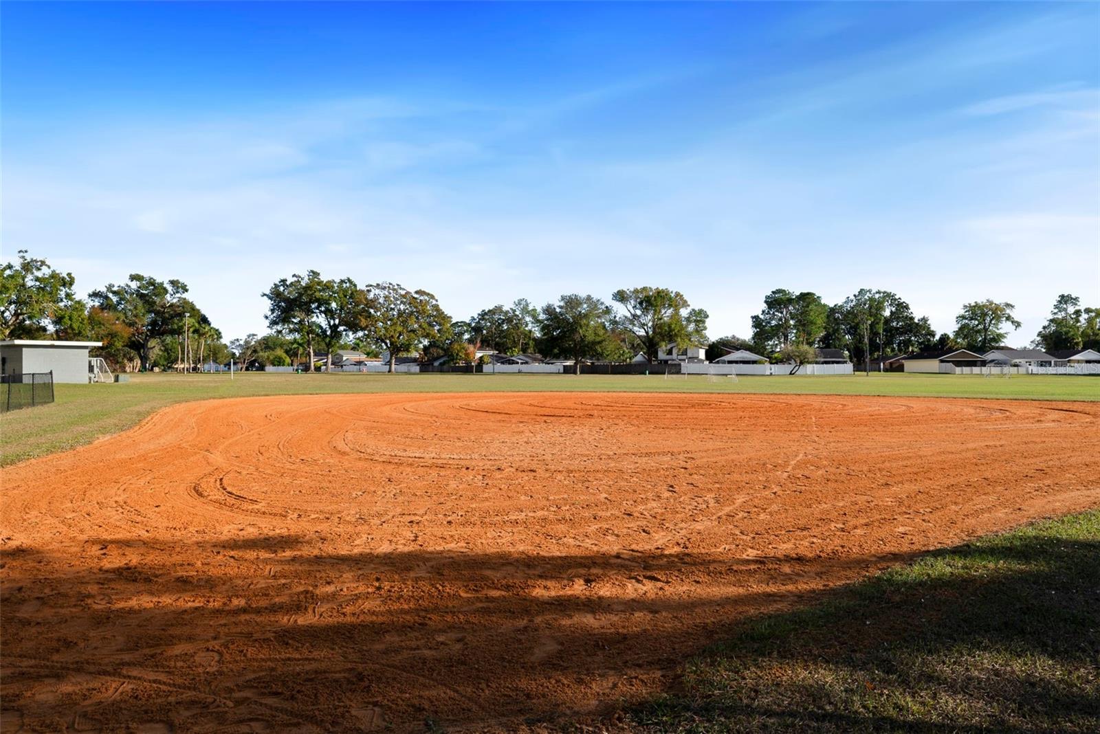 Image 53 of 59 For 10703 Meadowglen Lane