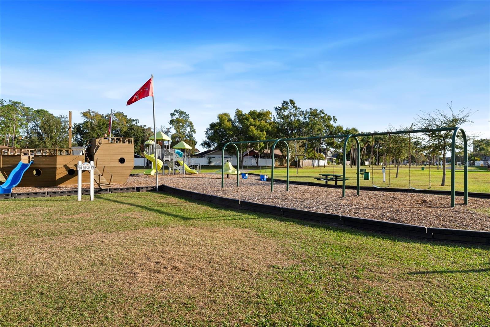 Image 56 of 59 For 10703 Meadowglen Lane