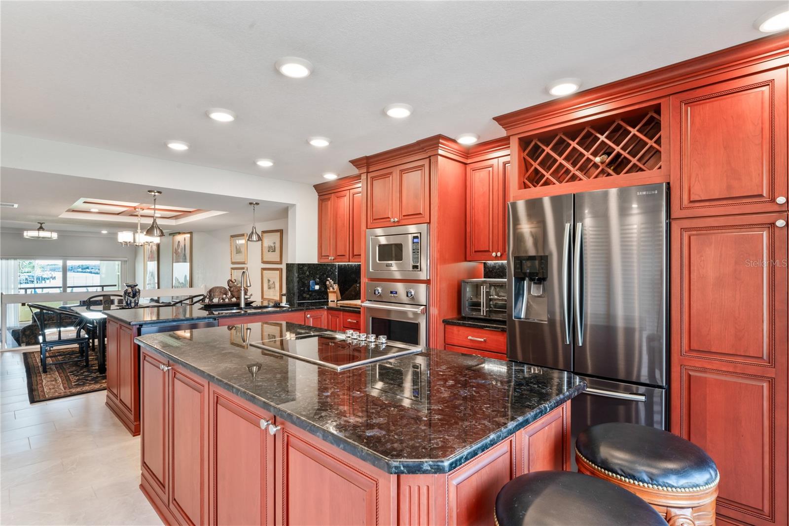 Image 19 of 80 For 126 1st Street E 102