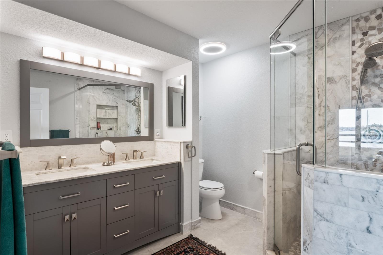 Image 39 of 80 For 126 1st Street E 102
