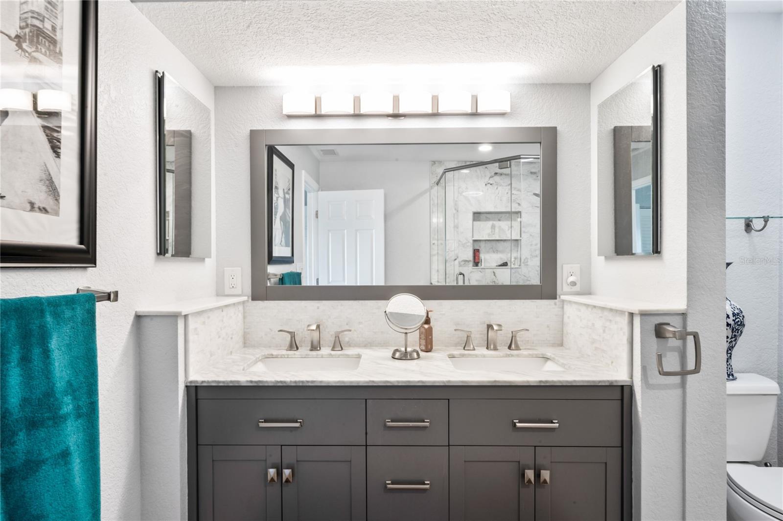 Image 40 of 80 For 126 1st Street E 102