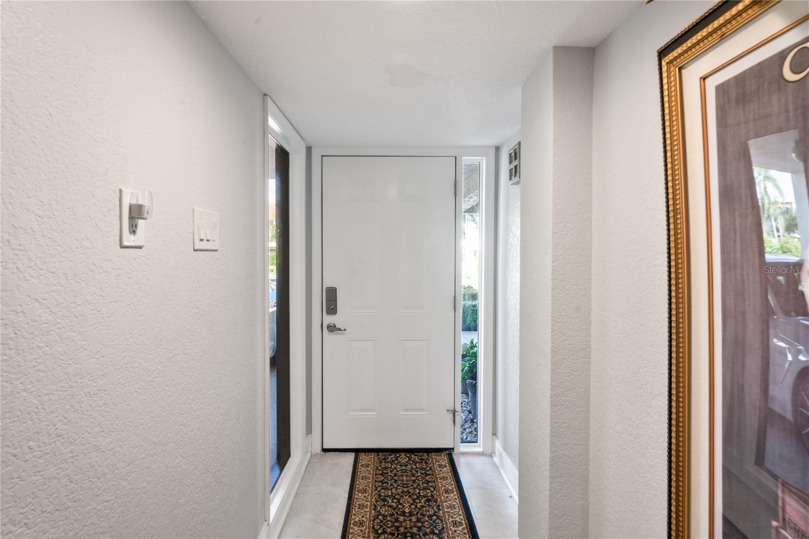 Image 5 of 80 For 126 1st Street E 102
