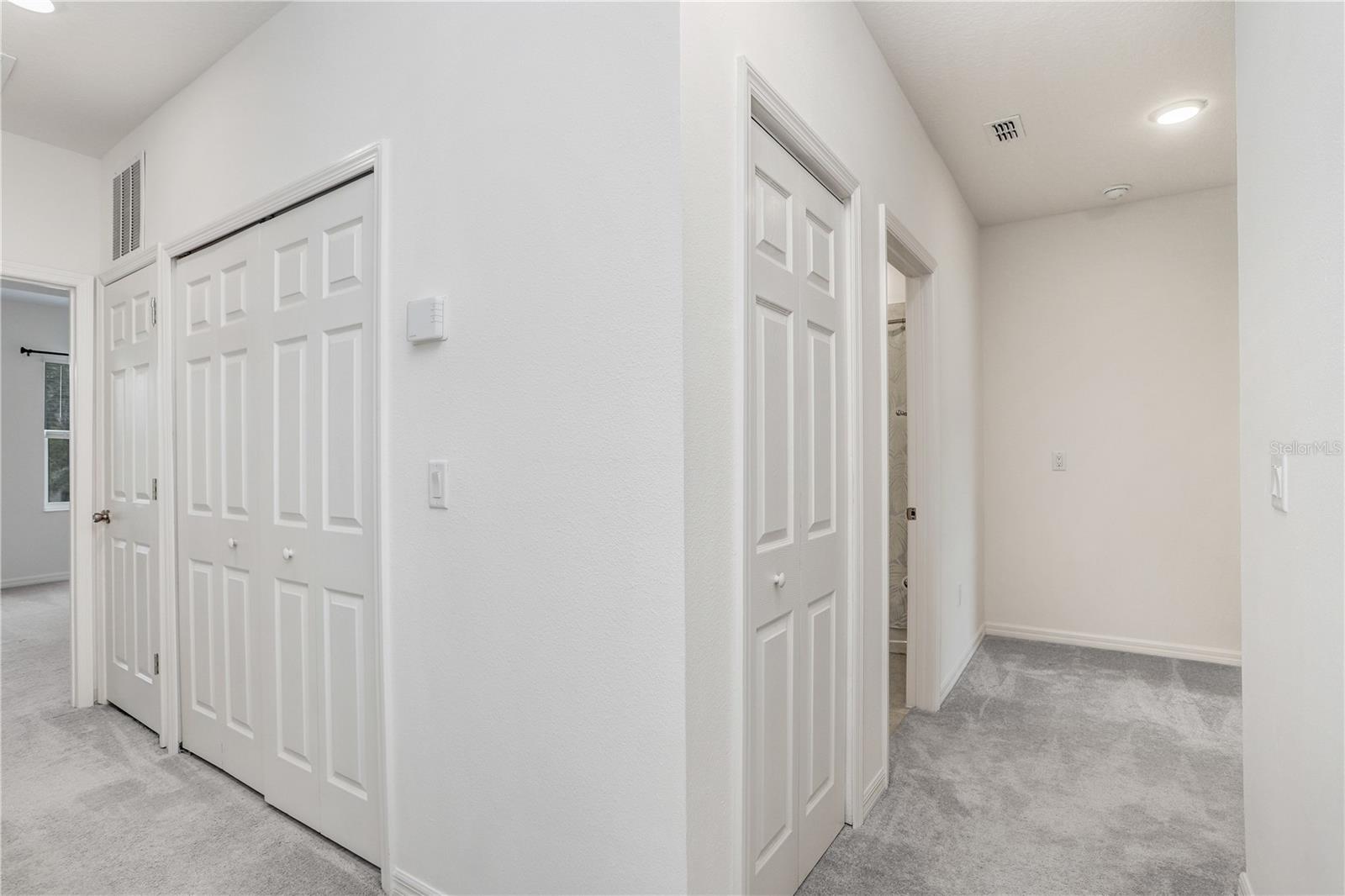 Image 10 of 33 For 34155 Cinder Way