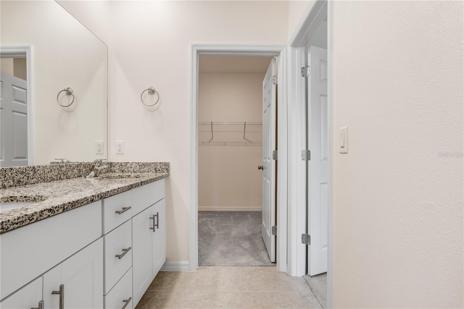 Image 15 of 33 For 34155 Cinder Way