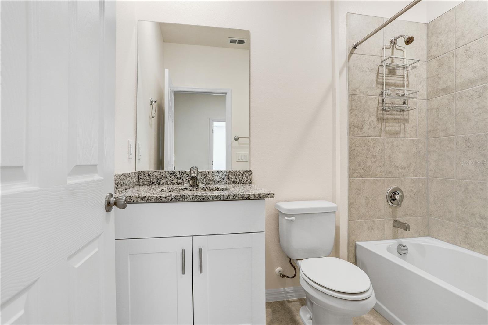 Image 16 of 33 For 34155 Cinder Way