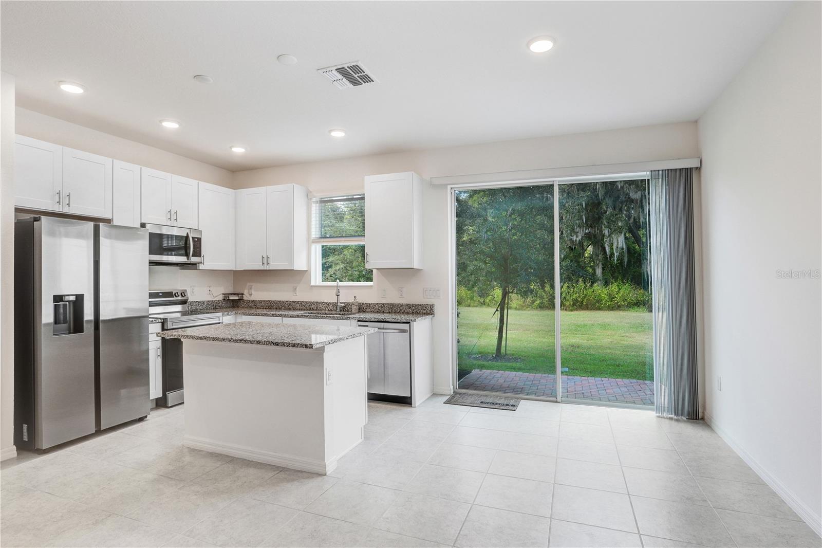 Image 6 of 33 For 34155 Cinder Way