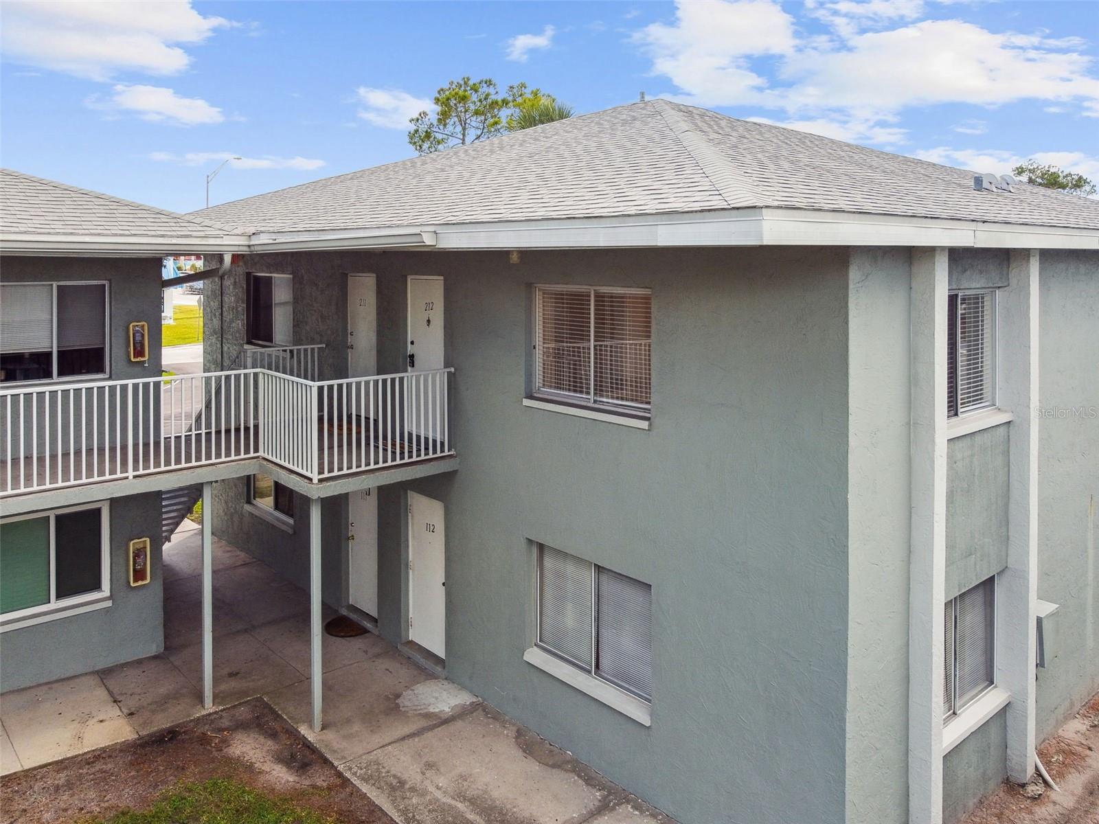 Image 13 of 58 For 379 47th Avenue N 212
