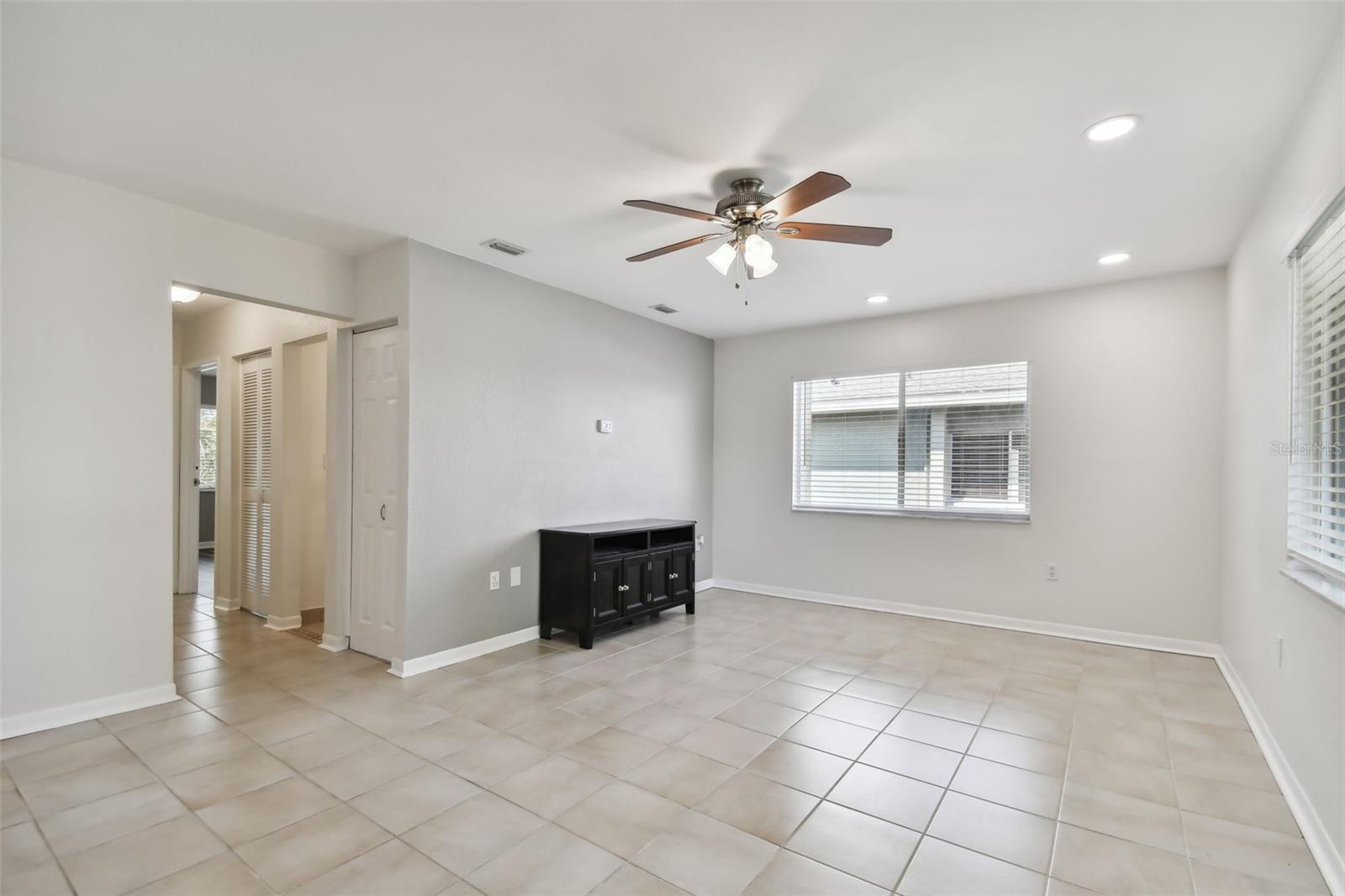 Image 18 of 58 For 379 47th Avenue N 212