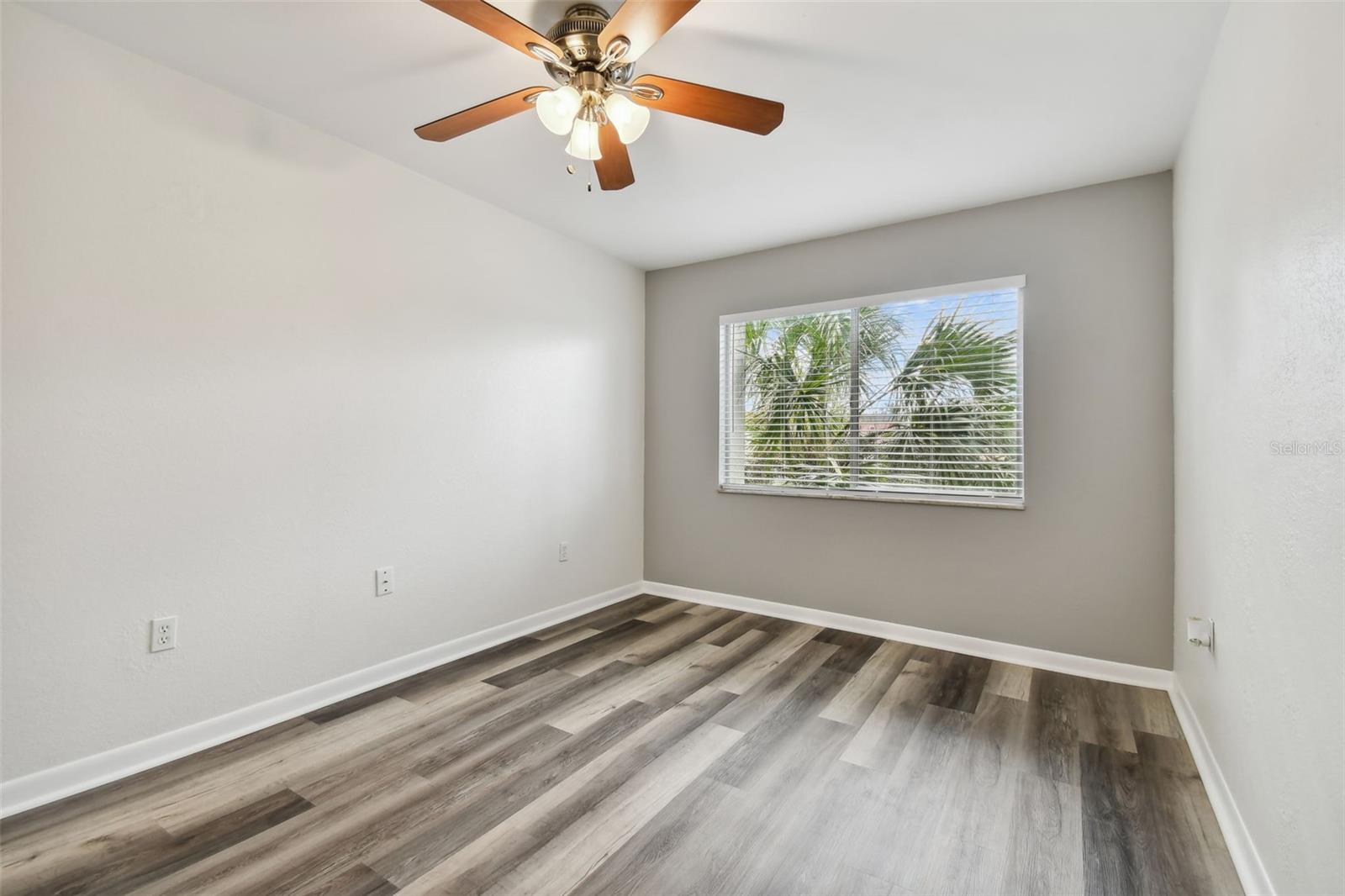 Image 35 of 58 For 379 47th Avenue N 212