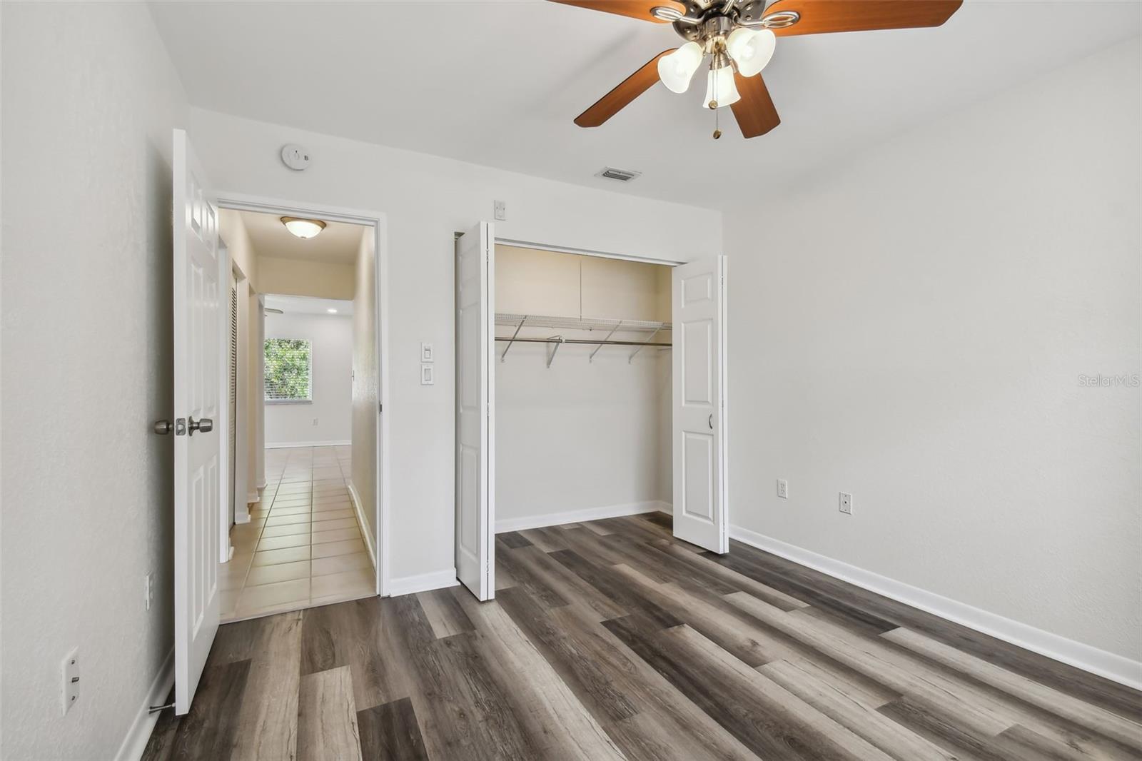 Image 42 of 58 For 379 47th Avenue N 212
