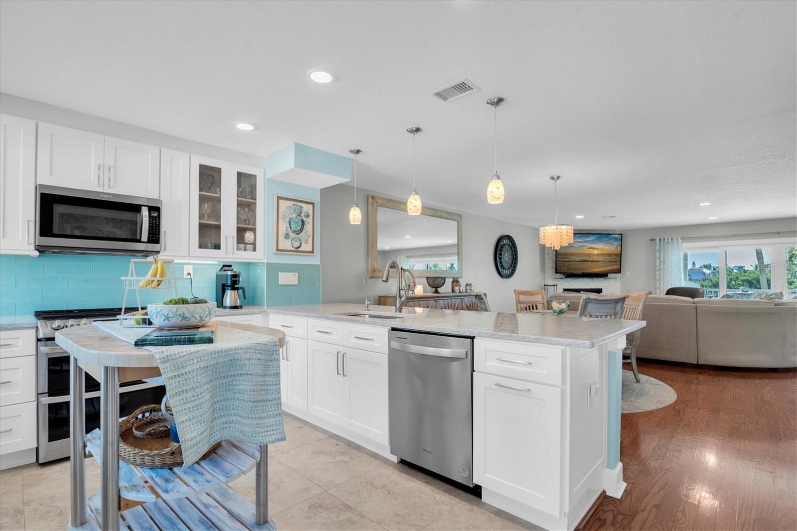 Image 17 of 60 For 12364 Capri Circle N