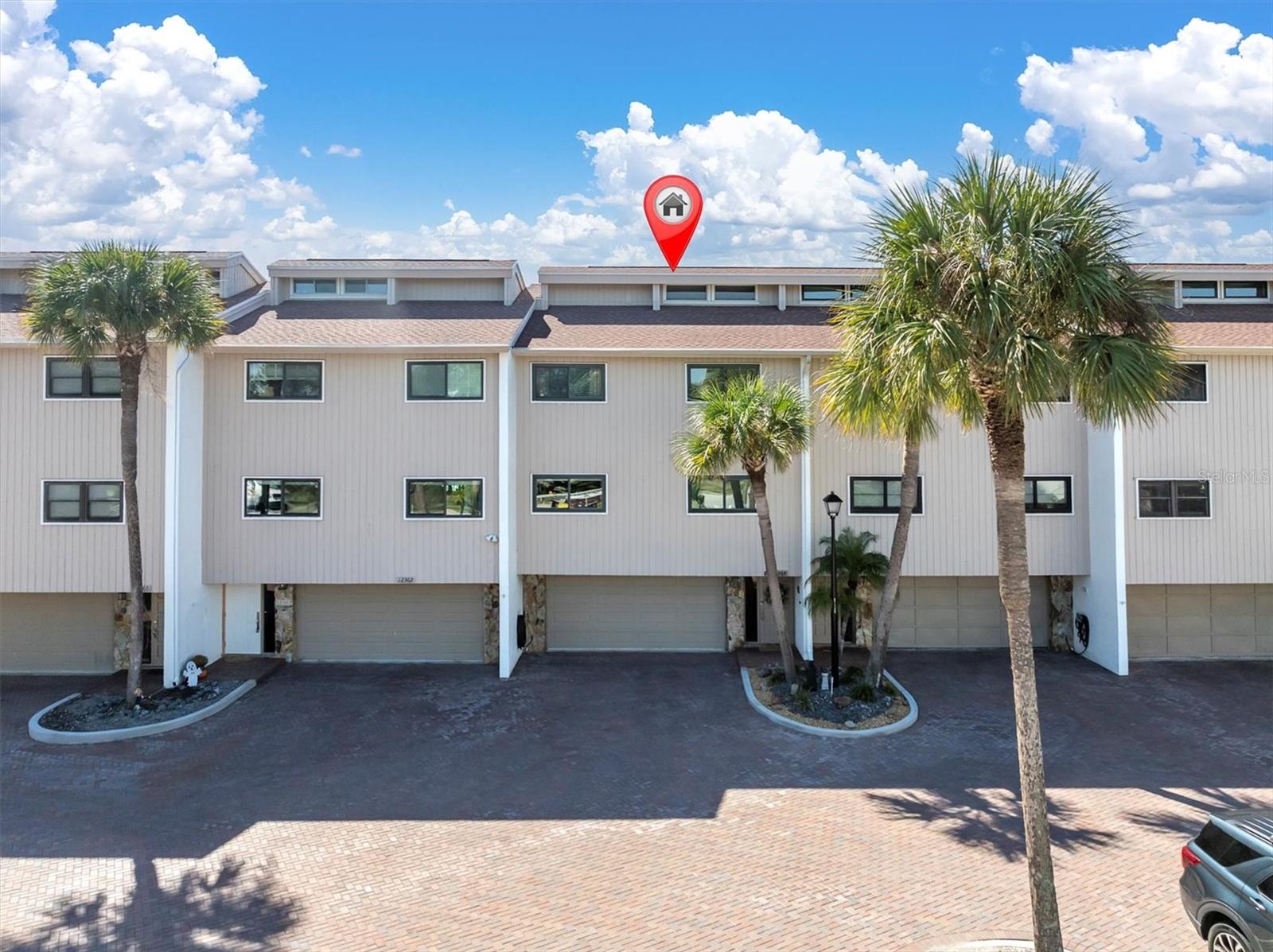 Image 49 of 60 For 12364 Capri Circle N