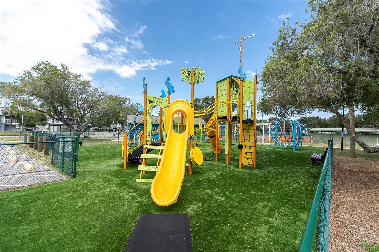 Image 59 of 60 For 12364 Capri Circle N