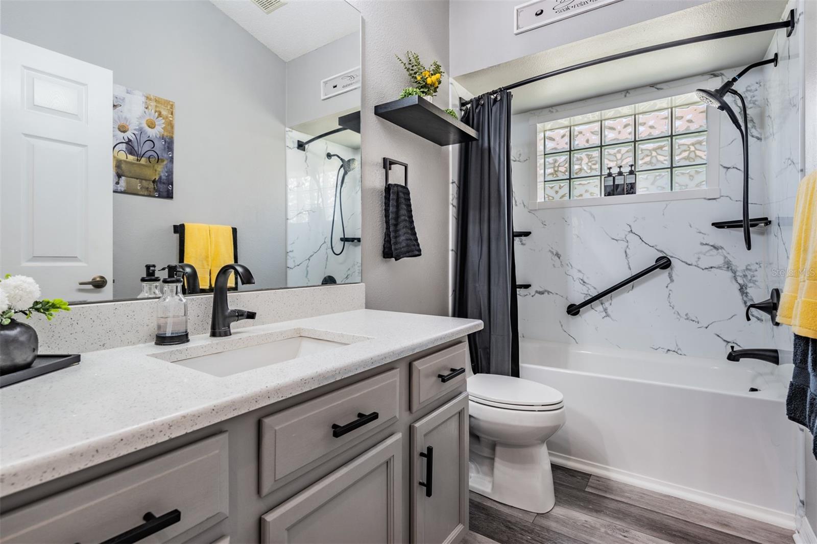 Image 29 of 57 For 525 Bent Oak Court