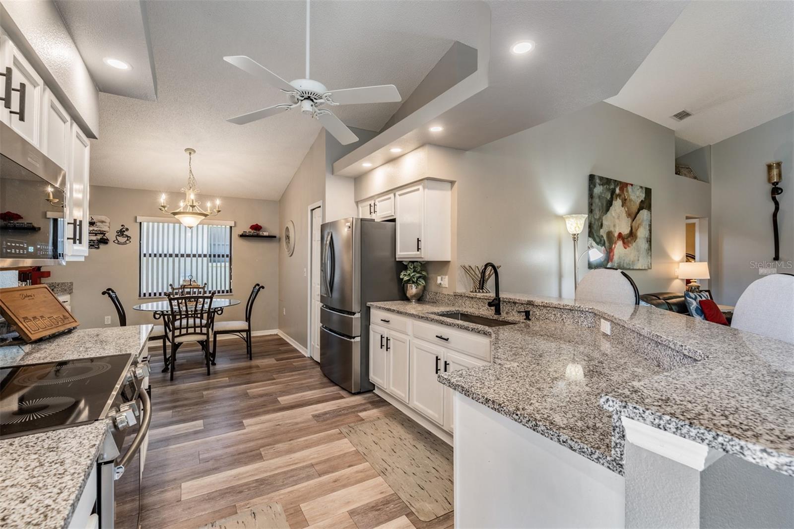 Image 33 of 57 For 525 Bent Oak Court