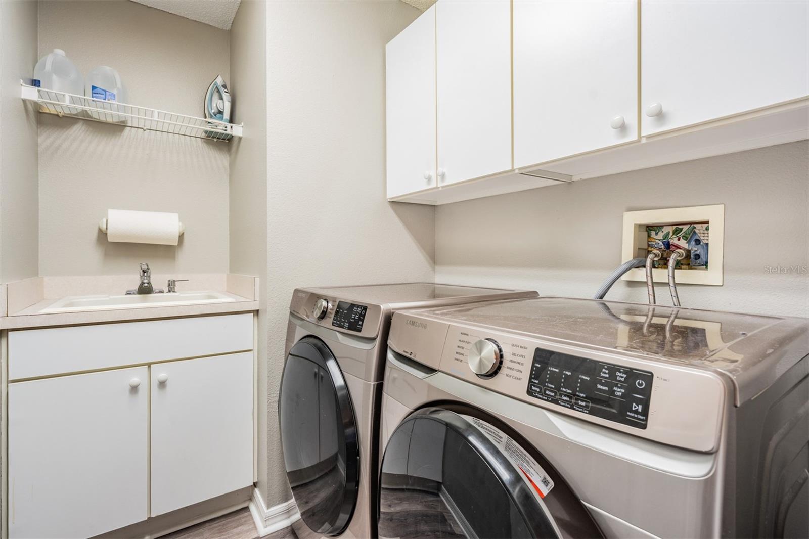 Image 36 of 57 For 525 Bent Oak Court