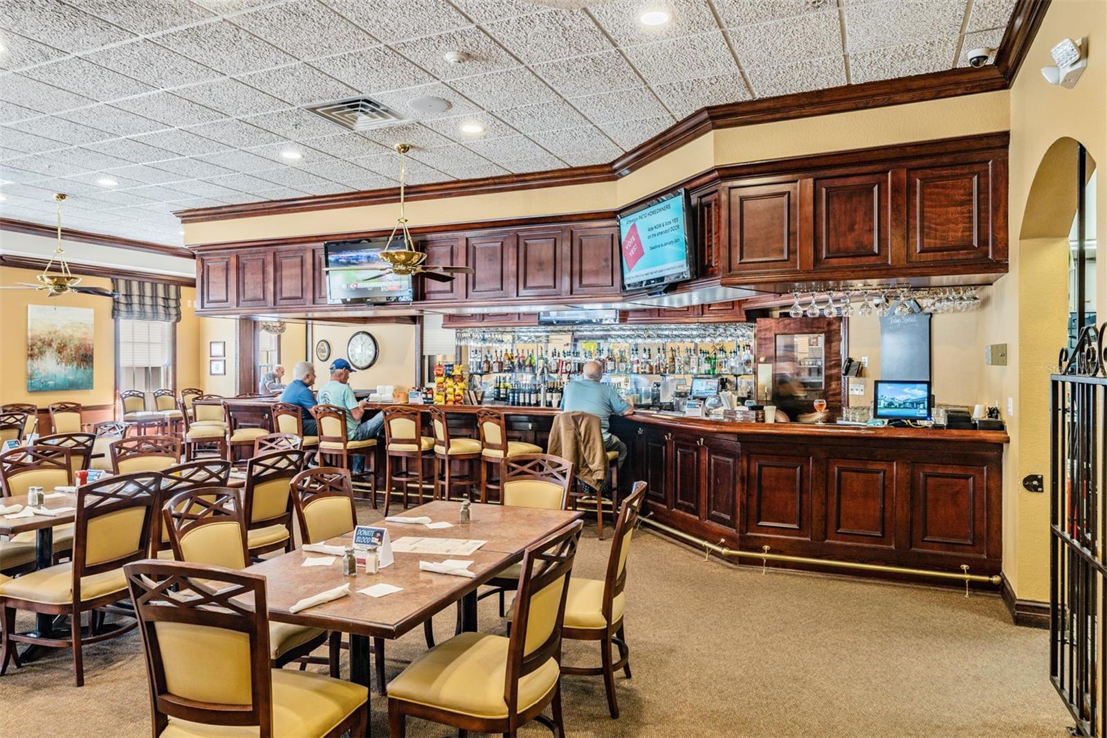 Image 41 of 57 For 525 Bent Oak Court