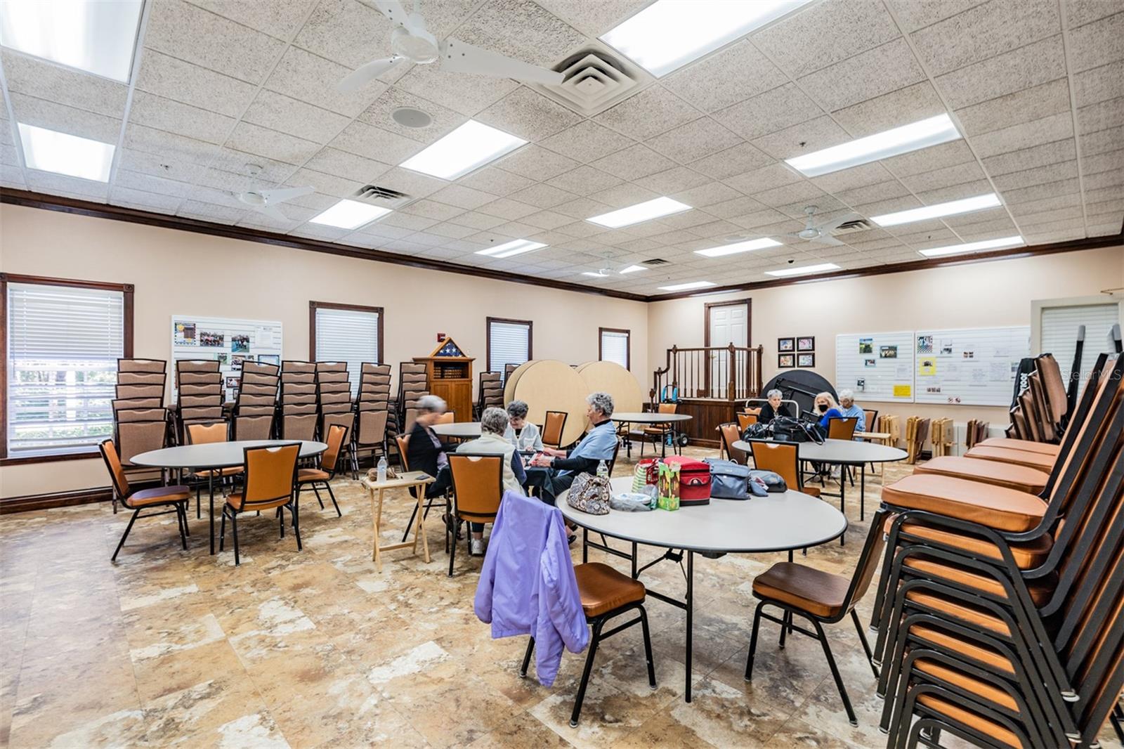 Image 47 of 57 For 525 Bent Oak Court