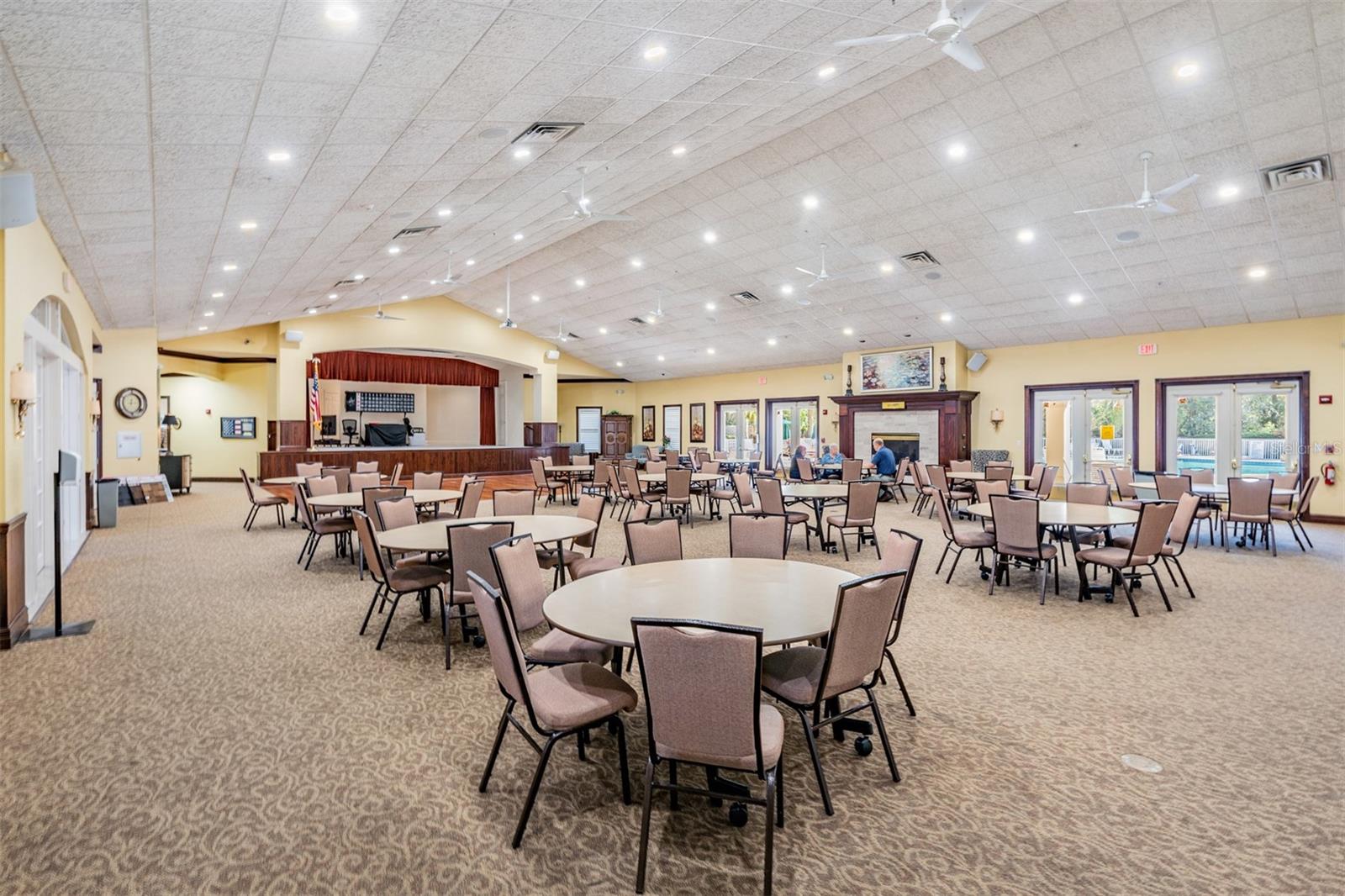 Image 48 of 57 For 525 Bent Oak Court