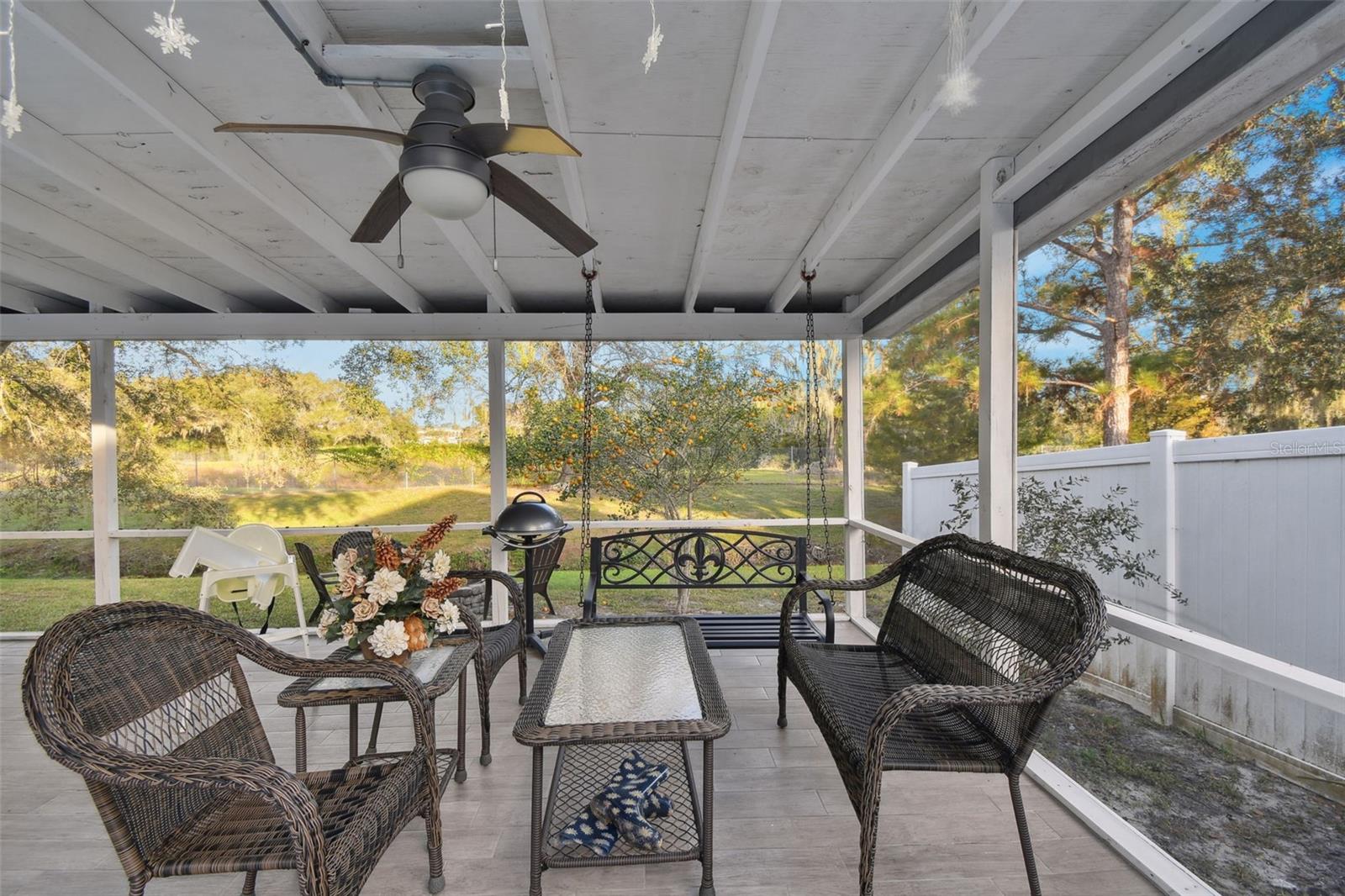 Image 12 of 58 For 1637 Gray Bark Drive