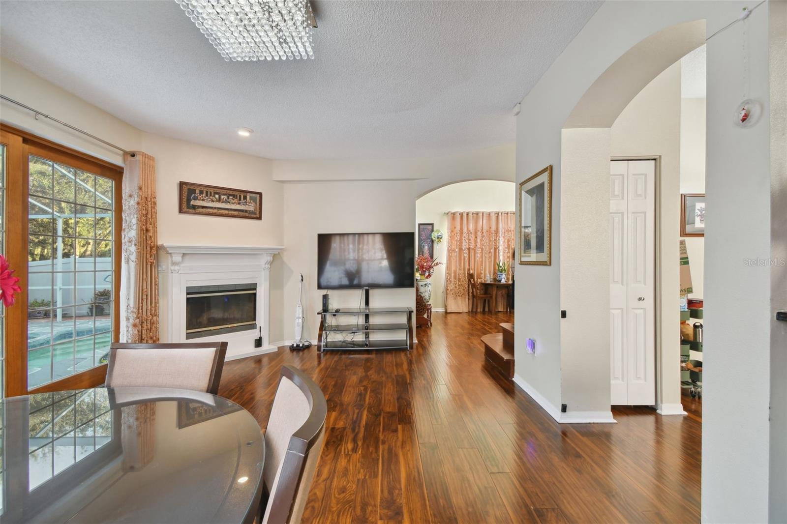 Image 24 of 58 For 1637 Gray Bark Drive