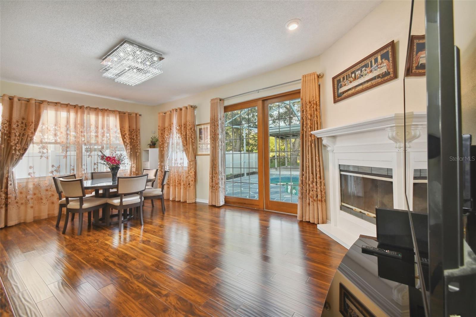 Image 26 of 58 For 1637 Gray Bark Drive