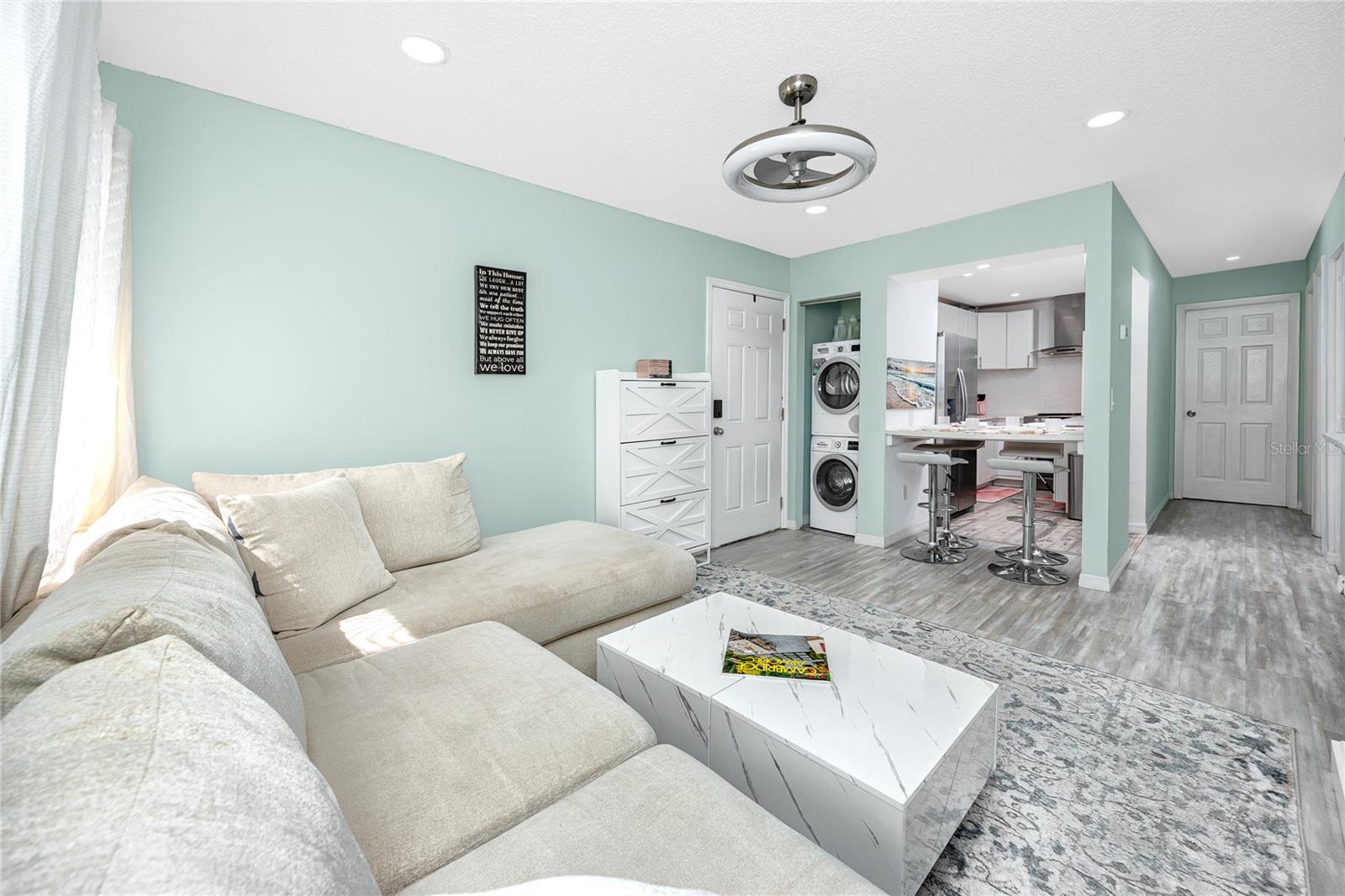 Image 10 of 44 For 607 Haven Place 607