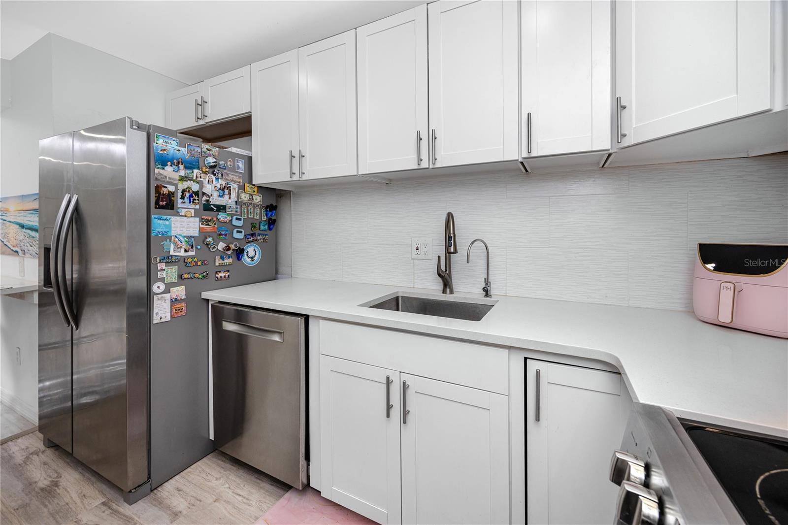 Image 16 of 44 For 607 Haven Place 607